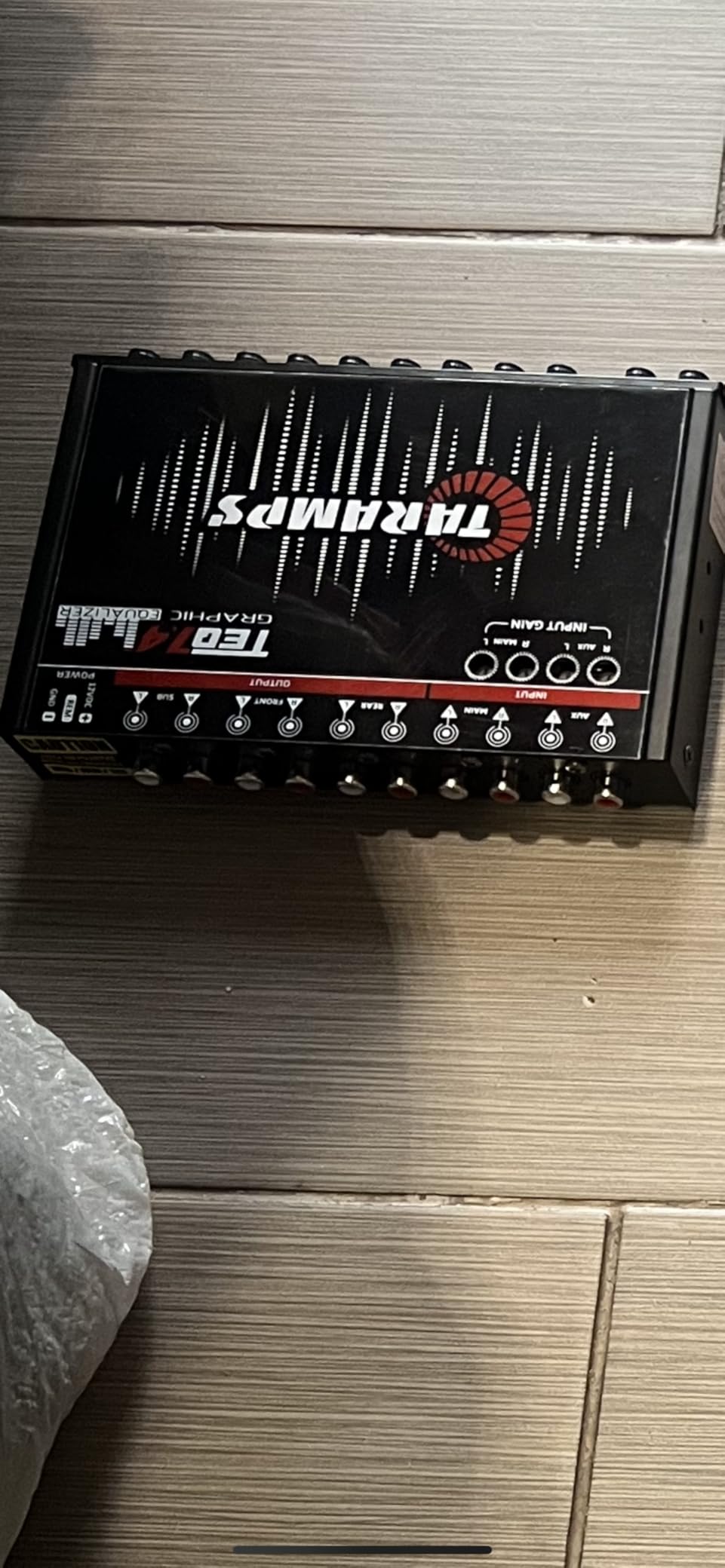 Taramps TEQ 7.4 Stereo 7-band Graphic Equalizer Car Audio Rca Input/Output, Auxiliary Gain, Fader Control 2 Input Channel 3 Output Channel, Blue LED Sound Equalizer customer photo 1