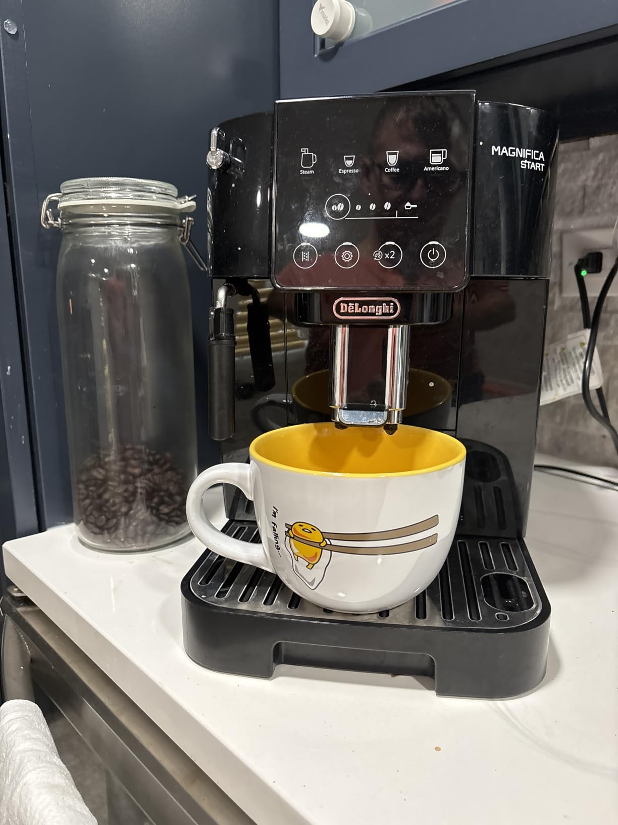 De'Longhi Magnifica Start Automatic Espresso Machine, Milk Frother, Black | 3 One-Touch Recipes, Frother, Built-In Grinder, Easy to Clean customer photo 1