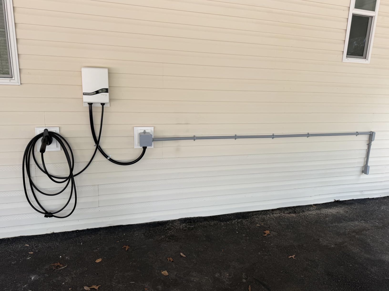 EMPORIA Pro Level 2 EV Charger with PowerSmart - 48 amp Fast EV Charger for Home with Hardwire and J1772 Connector - 240v Electric Vehicle Charging Station and 25' EV Charging Cable customer photo 2