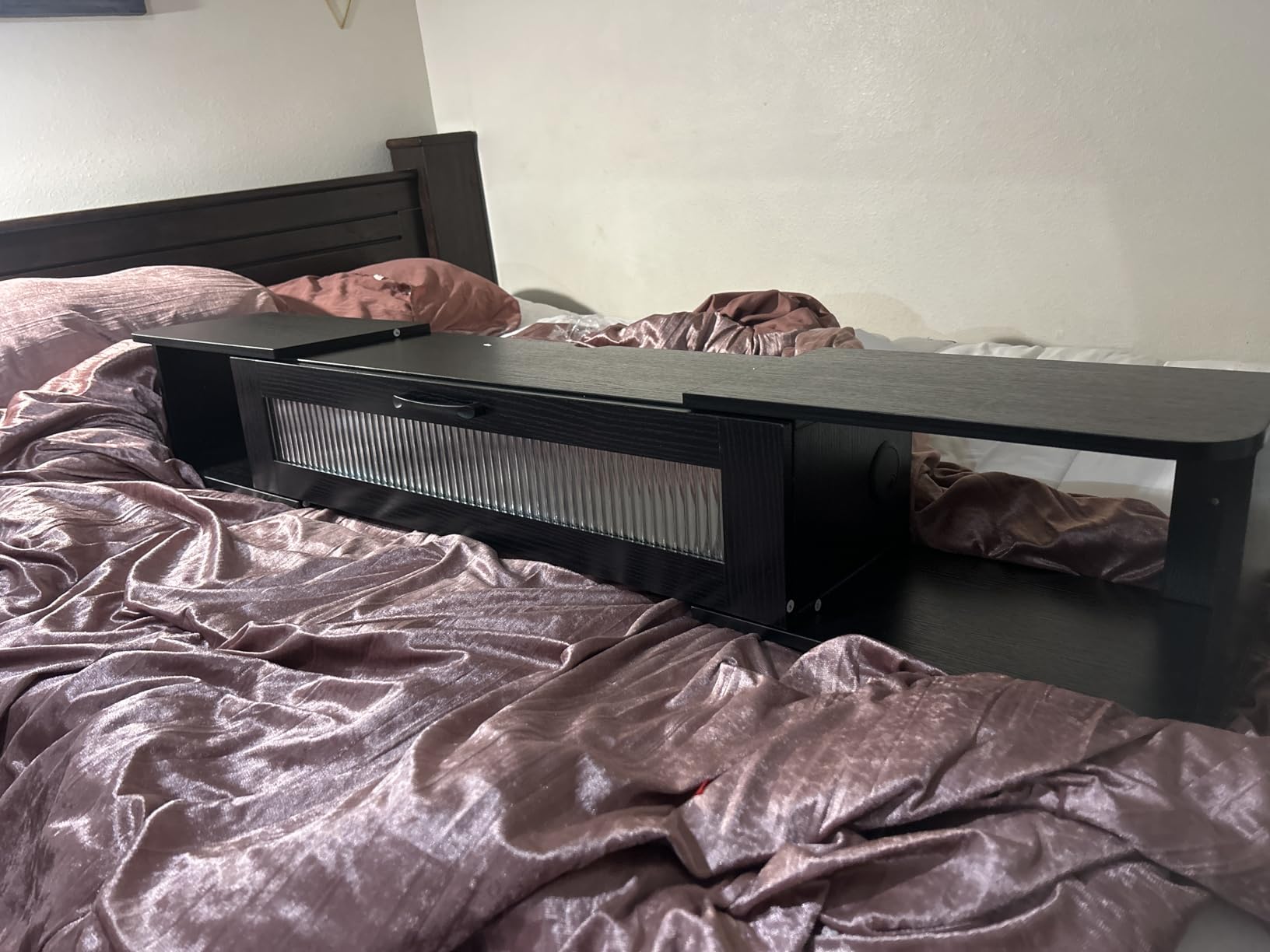 HOOBRO Floating TV Stand with LED Light Power Outlet for TVs up to 65