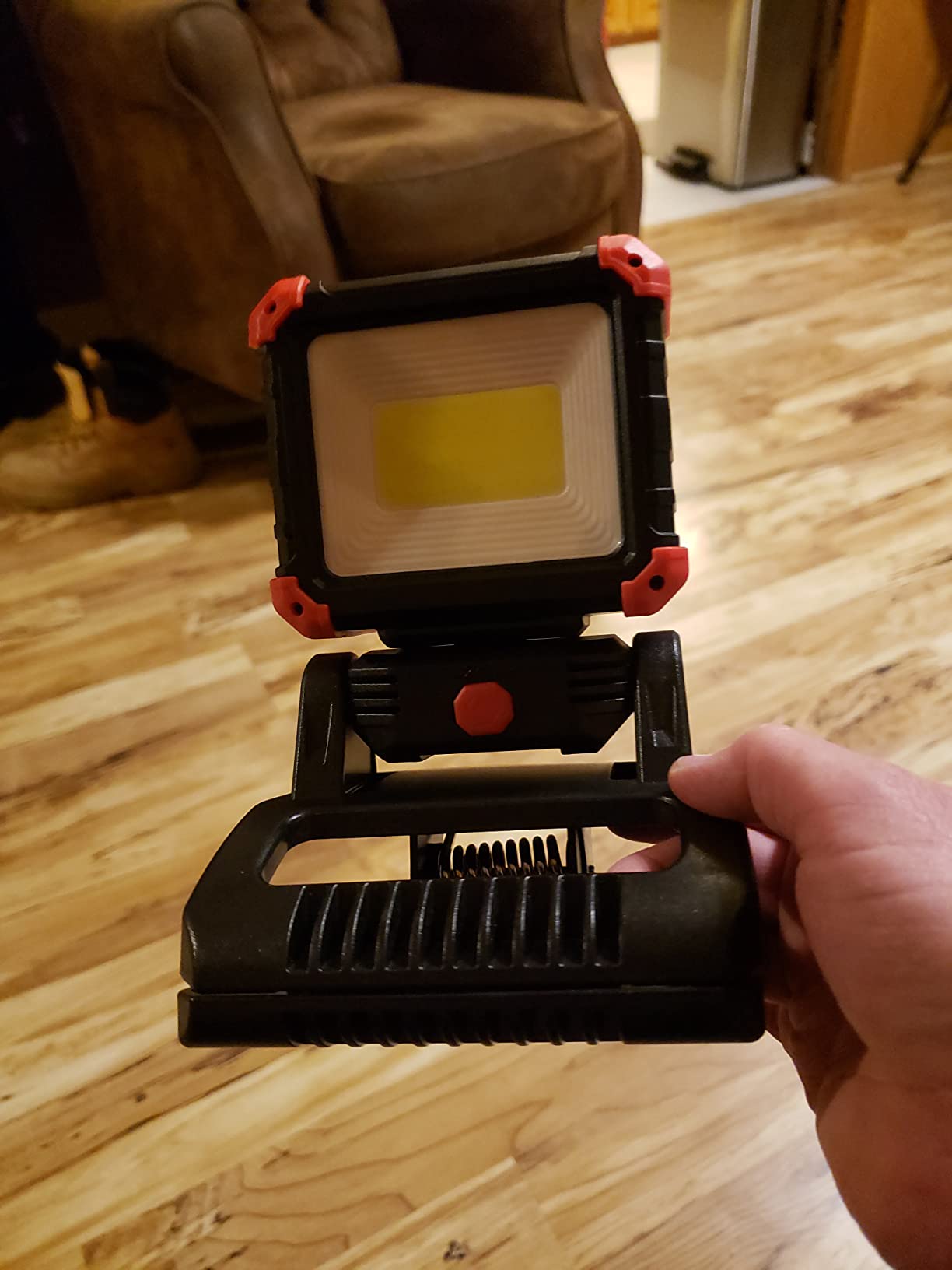 Tresda LED Rechargeable Work Light with Clamp, 2Pack 2100LM COB Magnetic Work Light customer photo 2