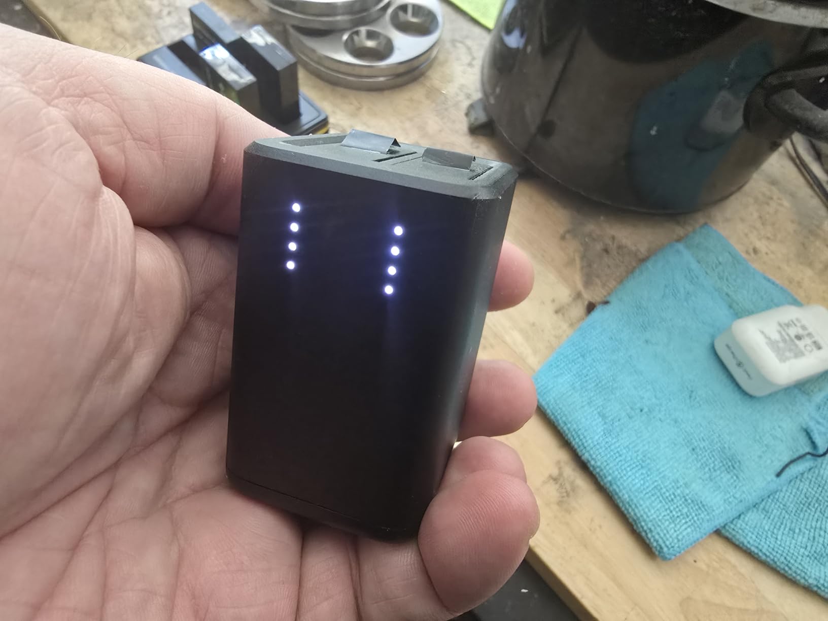 GoPro Dual Battery Charger + 2 Enduro Rechargeable Batteries (HERO13 Black) - Official Accessory customer photo 2