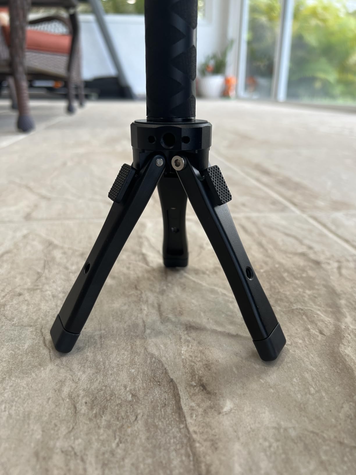 Zeadio Heavy Duty Mini Metal Tripod Stand - Universal Small Table Tripod for Camera, Gimbal, Action Cam, Camcorder, Microphone, LED Light, etc(40kg/88lb Load) customer photo 1