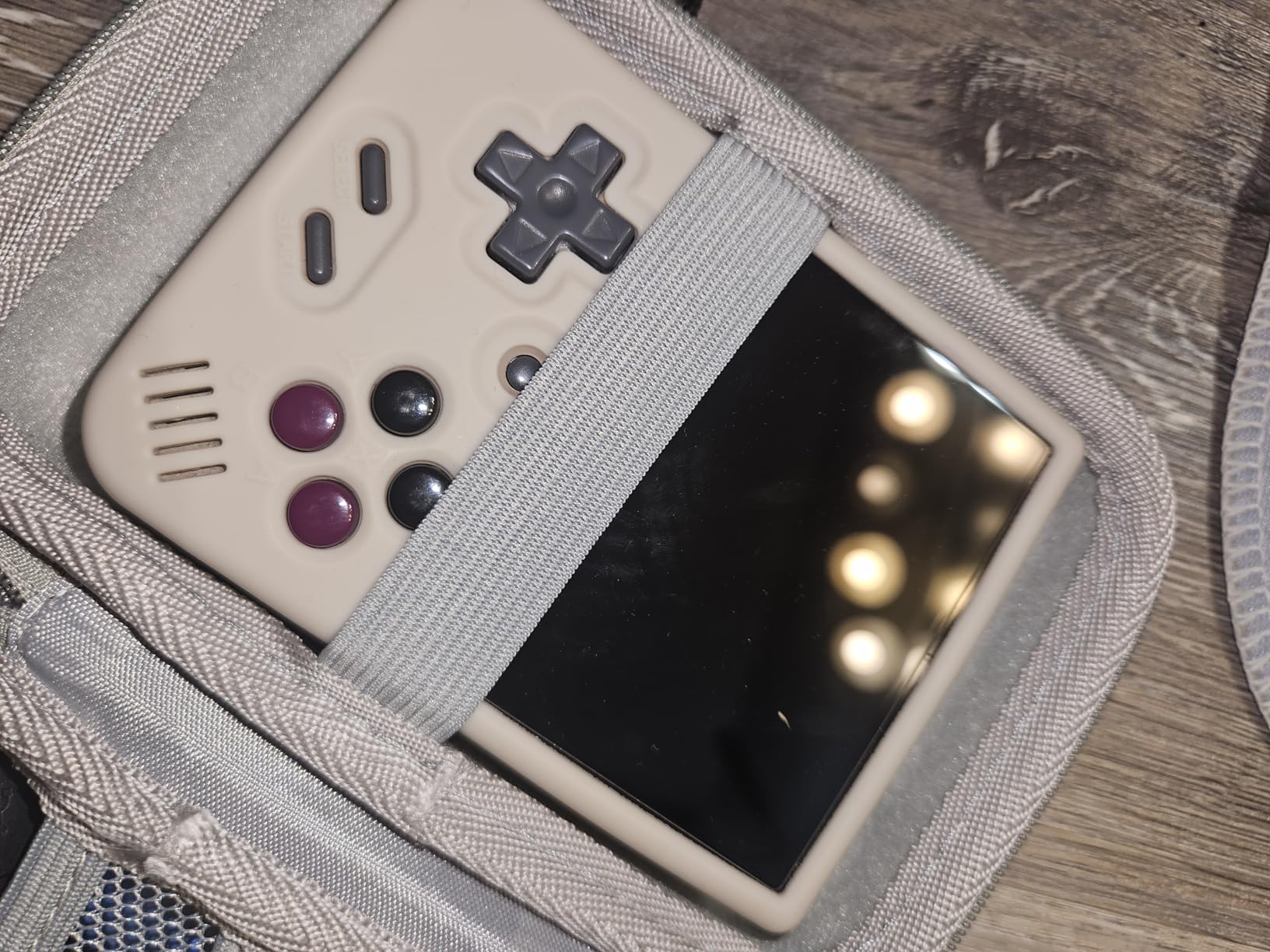 Miyoo Mini Plus Handheld Game Console 3.5-inch 640*480 IPS Screen 3000mAh Miyoo-mini+ with Portable Case Retro Gray customer photo 1
