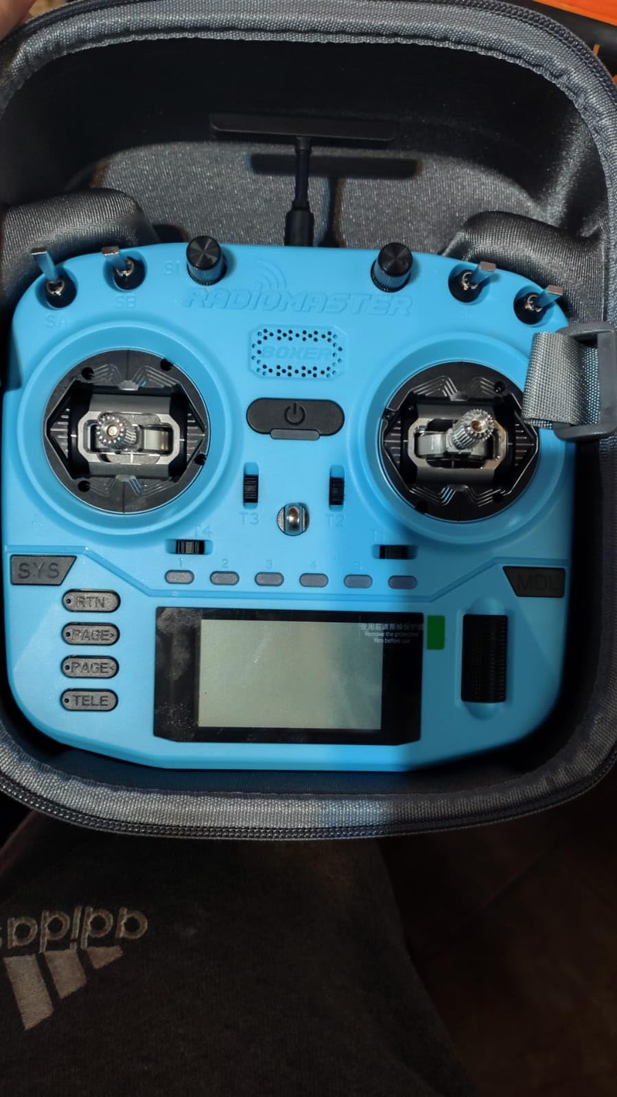 RadioMaster Boxer Crush EdgeTX 2.4G 16CH Remote Controller ELRS with AG01 Hall Gimbals (Blue) customer photo 1