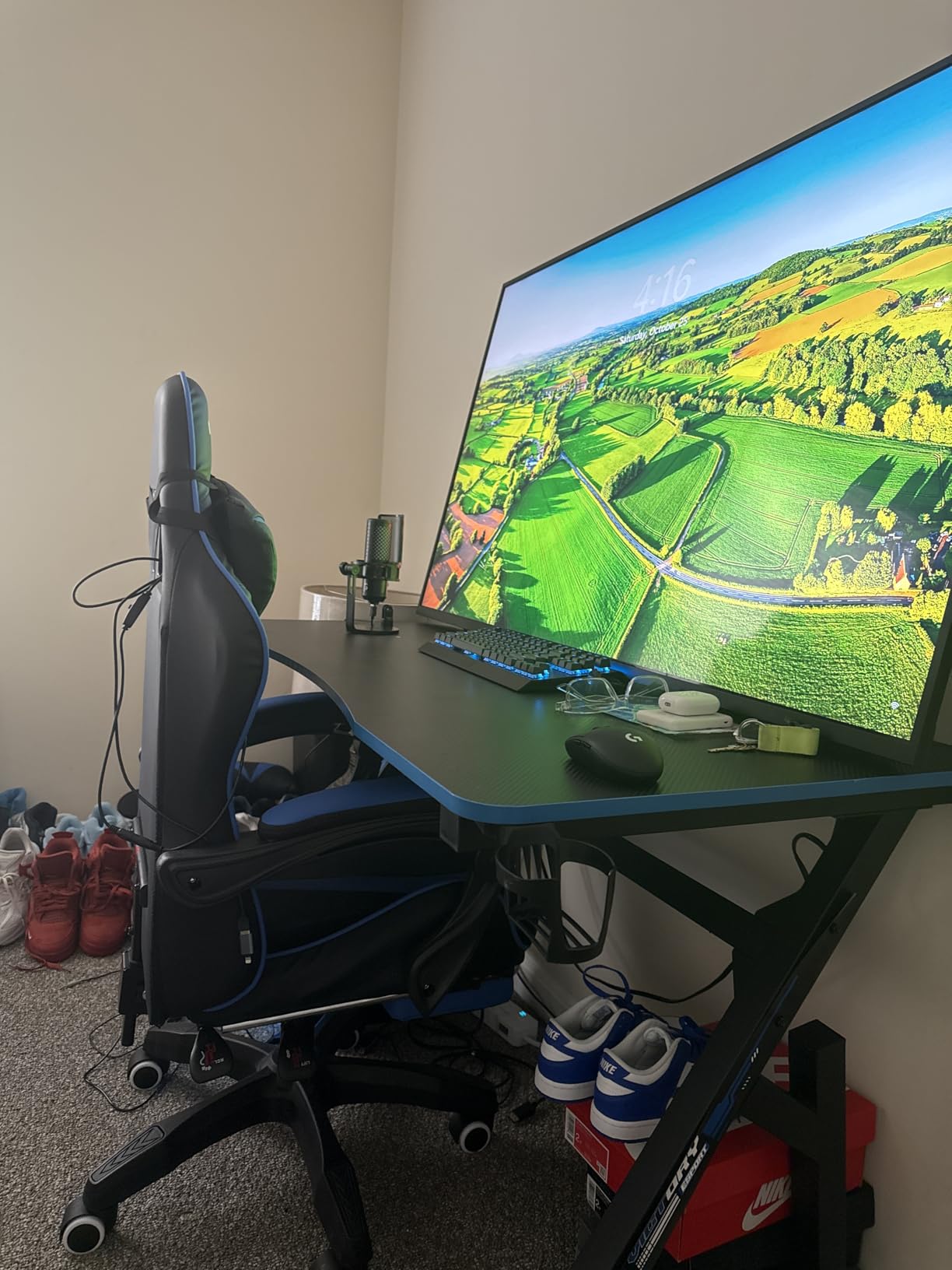 Gaming Chair with Massage Footrest Ergonomic Computer Chair for Boys-Red | PC Gamer Chair for Kids Computer Game Chair Recliner Video Game Chair with Lumbar Support Headrest for Gaming or Learning customer photo 1