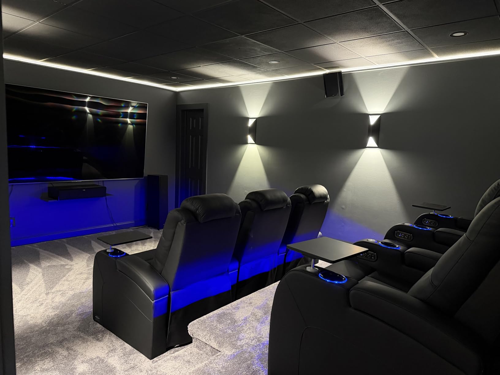comfiroom Home Theater Seating, Top-Grain Leather Power Recliner Chair | Simple Style Black Dual Power Electric Headrest Movie Theater Chairs Gaming Sofa with Tray Table, Row of 4 customer photo 2