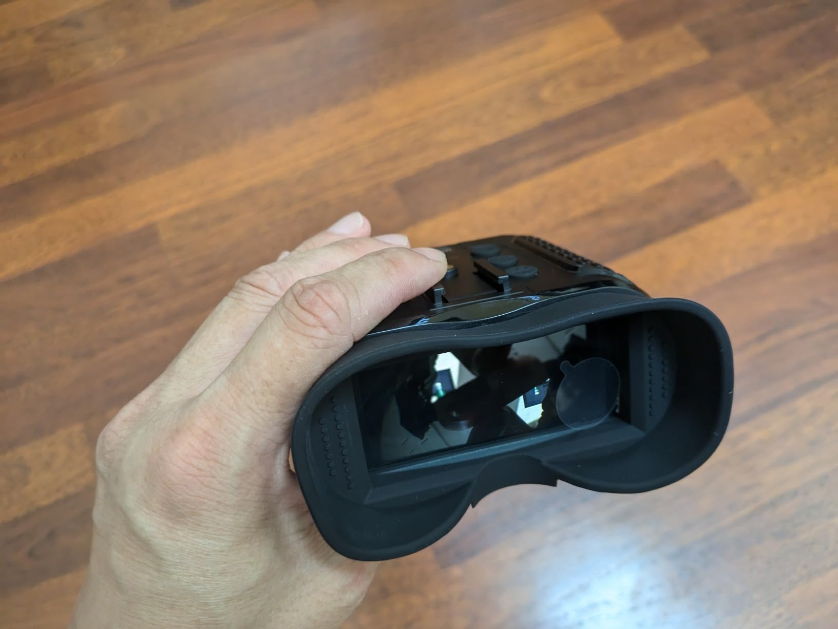 Night Vision Goggles Head Mounted, 1312FT Night Vision Binoculars Compatible with Military Tactical Helmet, Infrared Long Focus 8X Digital Zoom/32GB SD Card customer photo 1