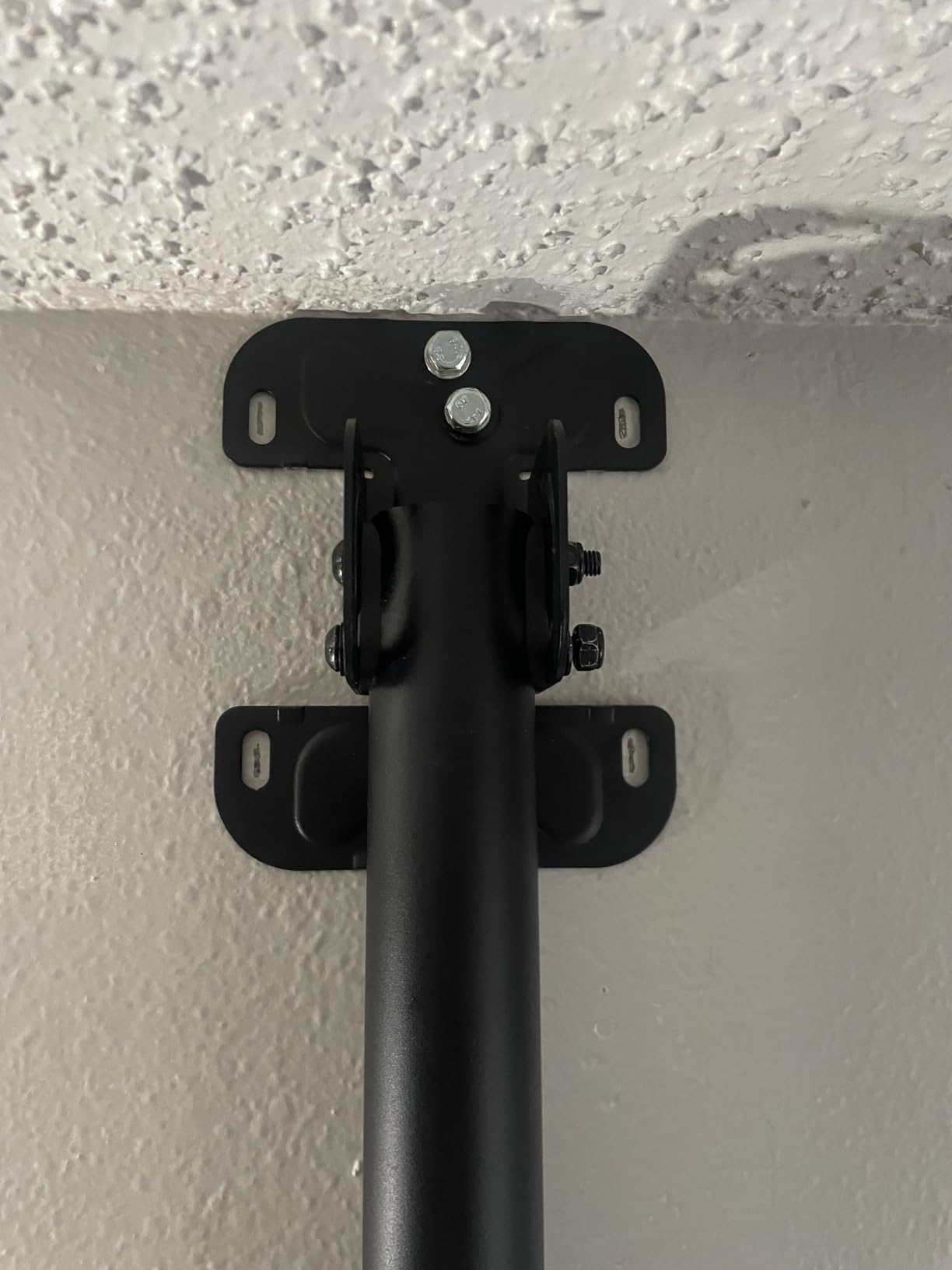 VIVO Black TV Ceiling Mount for 43 to 86 inch Screens, MOUNT-VC86-3 | Full Swivel, Telescoping Height Adjustment, 3ft Extension Pole, Fits Pitched/Vaulted Roof, Max VESA 600x400mm, Holds 132 lbs customer photo 1