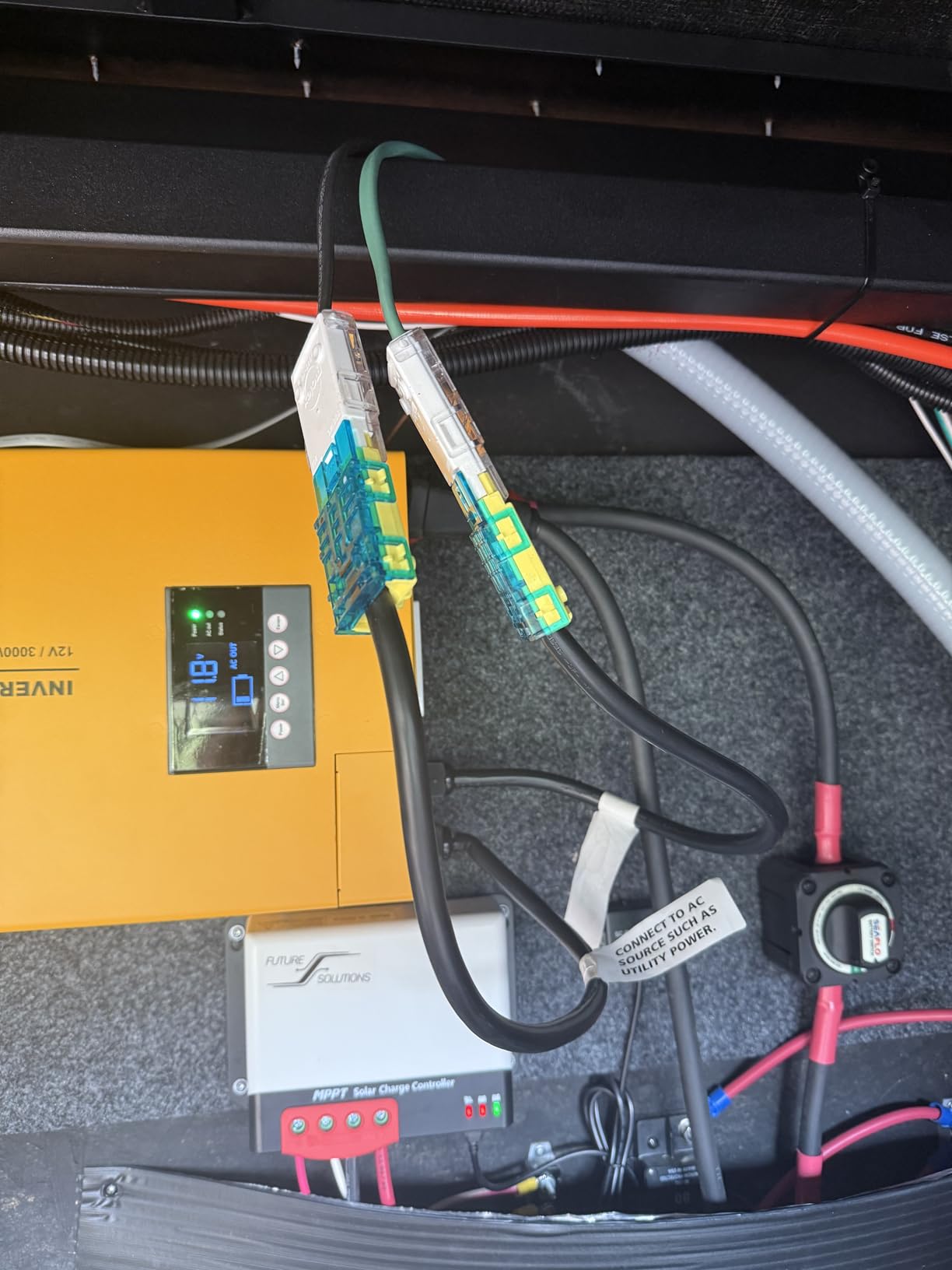 ECO-WORTHY 3000W 12V Pure Sine Wave Inverter Charger, 12V DC to 120V AC | 2 in 1 Inverter/Battery Charger,25A~100A Adjustable Current Charge,UPS Mode(30ms) Ideal for Off Grid,RV,Home,Cabin customer photo 2