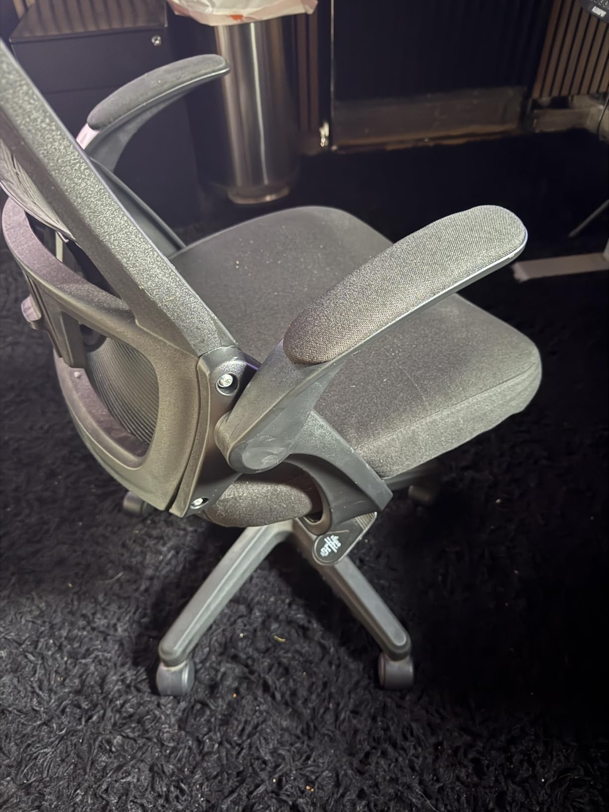 NEO CHAIR Office Desk Gaming Chair Computer High Back Mesh Seat with Rolling Wheels Ergonomic Adjustable Comfy Flip-up Armrests Lumbar Support Height for Home (Black) customer photo 1