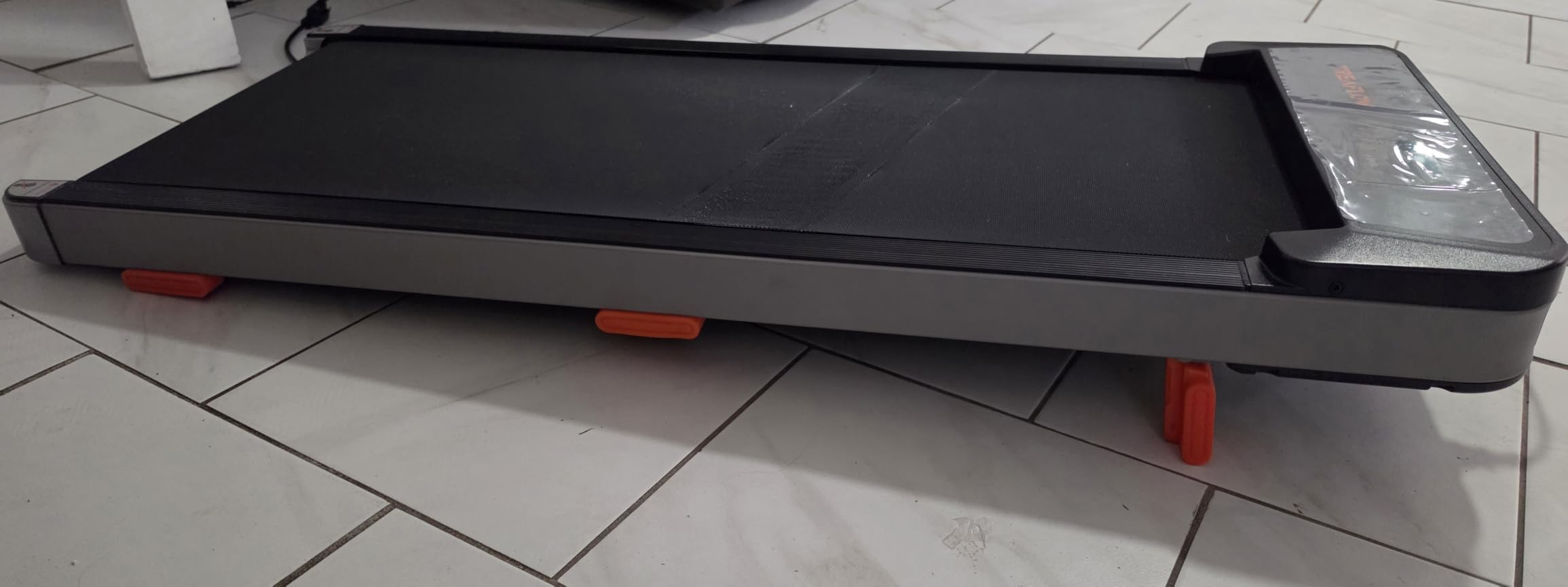 TREAFLOW Walking Pad,Treadmill with Incline for Home Office, 2.5HP Portable Under Desk Treadmill with 265 Lbs Capacity,Remote Control, Led Display customer photo 2