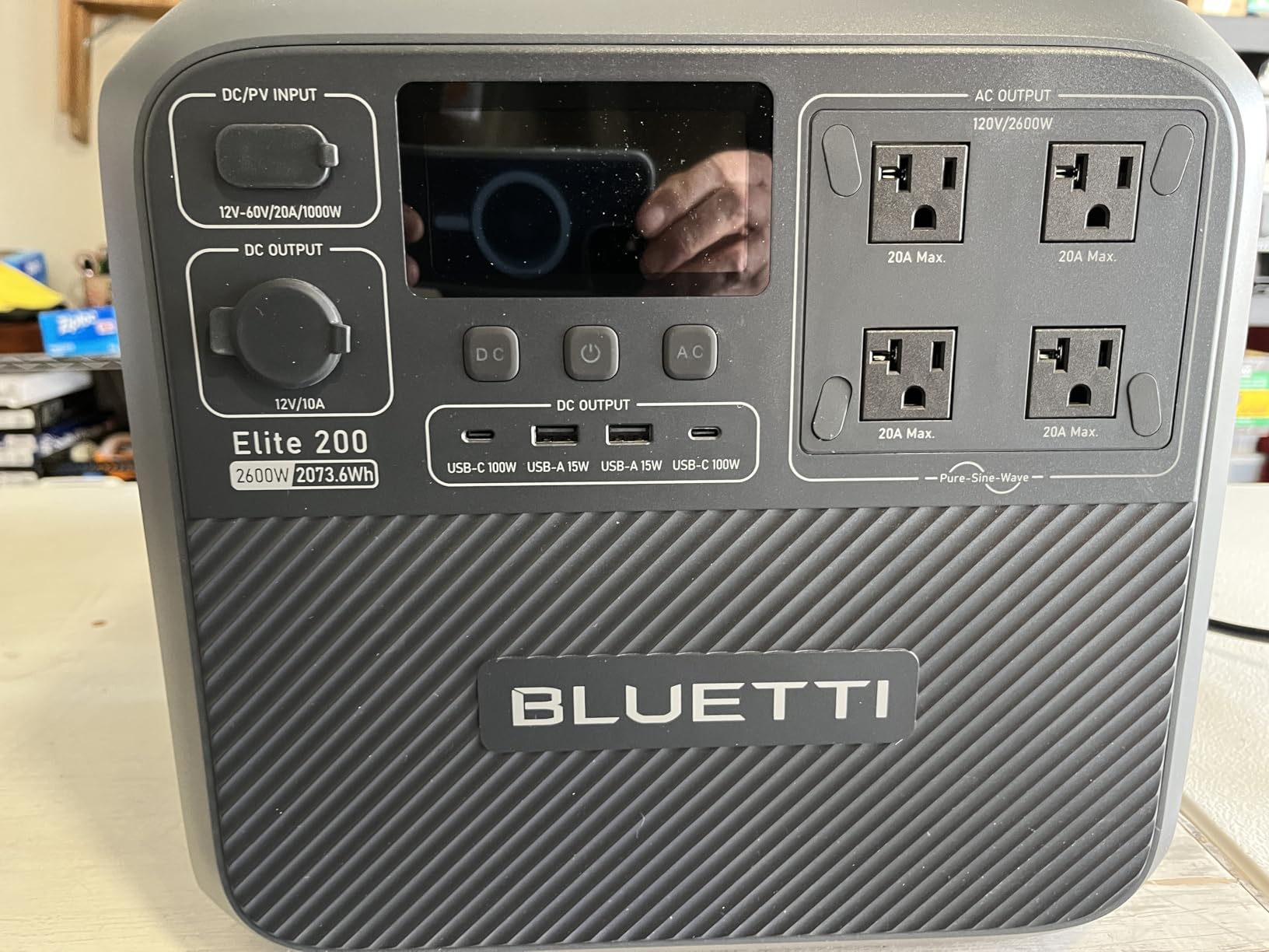 BLUETTI Elite 200 V2 Solar Generator & 200W Solar Panel Included 2073.6Wh | Battery Backup w/ 4 2600W AC Outlets 3900W Power Lifting, Fast Charge Portable Power Station for Camping, Off-grid, Emergency customer photo 1