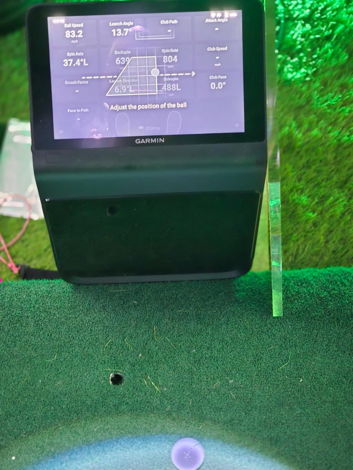 Garmin Approach R50, Premium Golf Launch Monitor & Simulator | Colorful 10