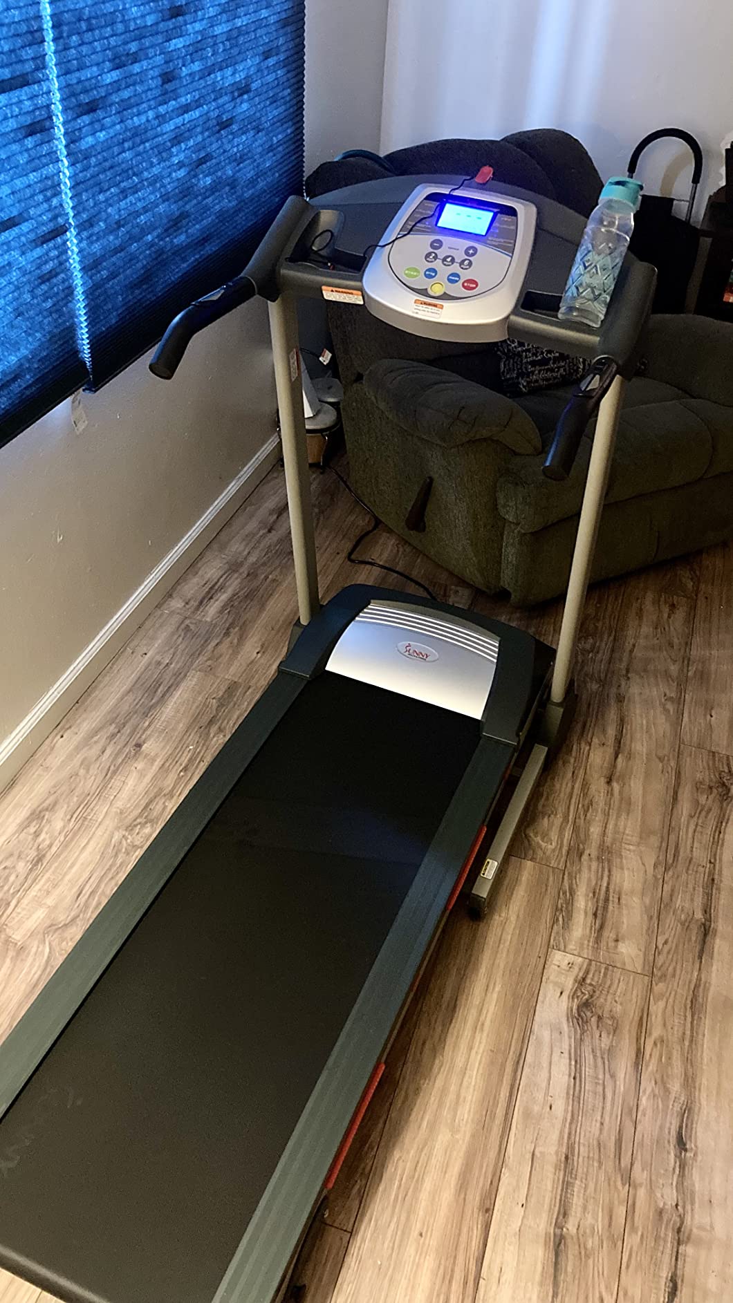 Sunny Health & Fitness Smart Wi-Fi Treadmill with Auto Incline customer photo 1