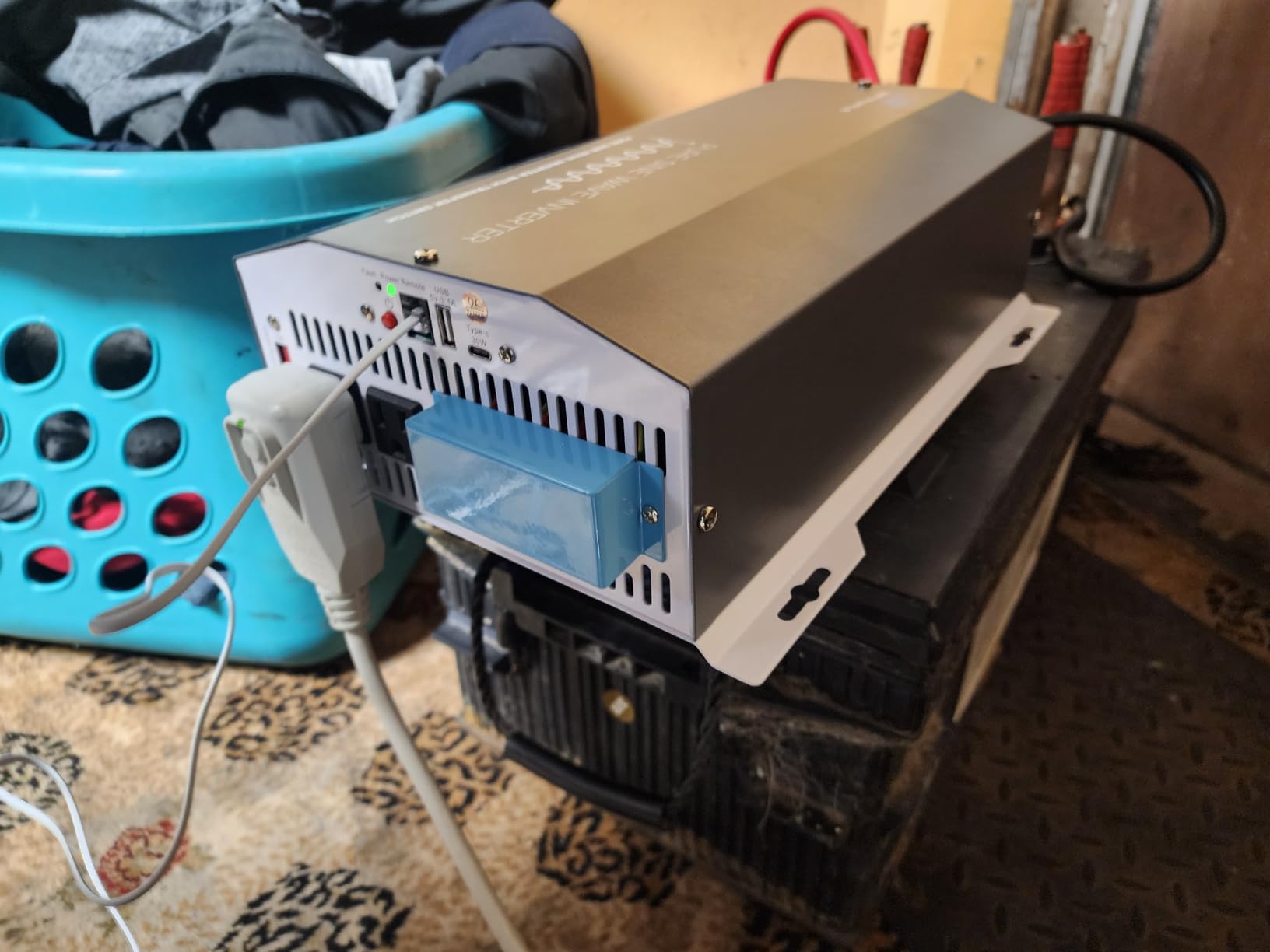 2500W Pure Sine Wave Inverter 12V DC to 120V AC with Built-in ATS for RVs | 5000W Peak, Auto Transfer Switch, LCD Remote, 2AC Outlets, USB & Type-C, Hardwire Ready for RV Electrical Systems, Off Grid Use customer photo 1