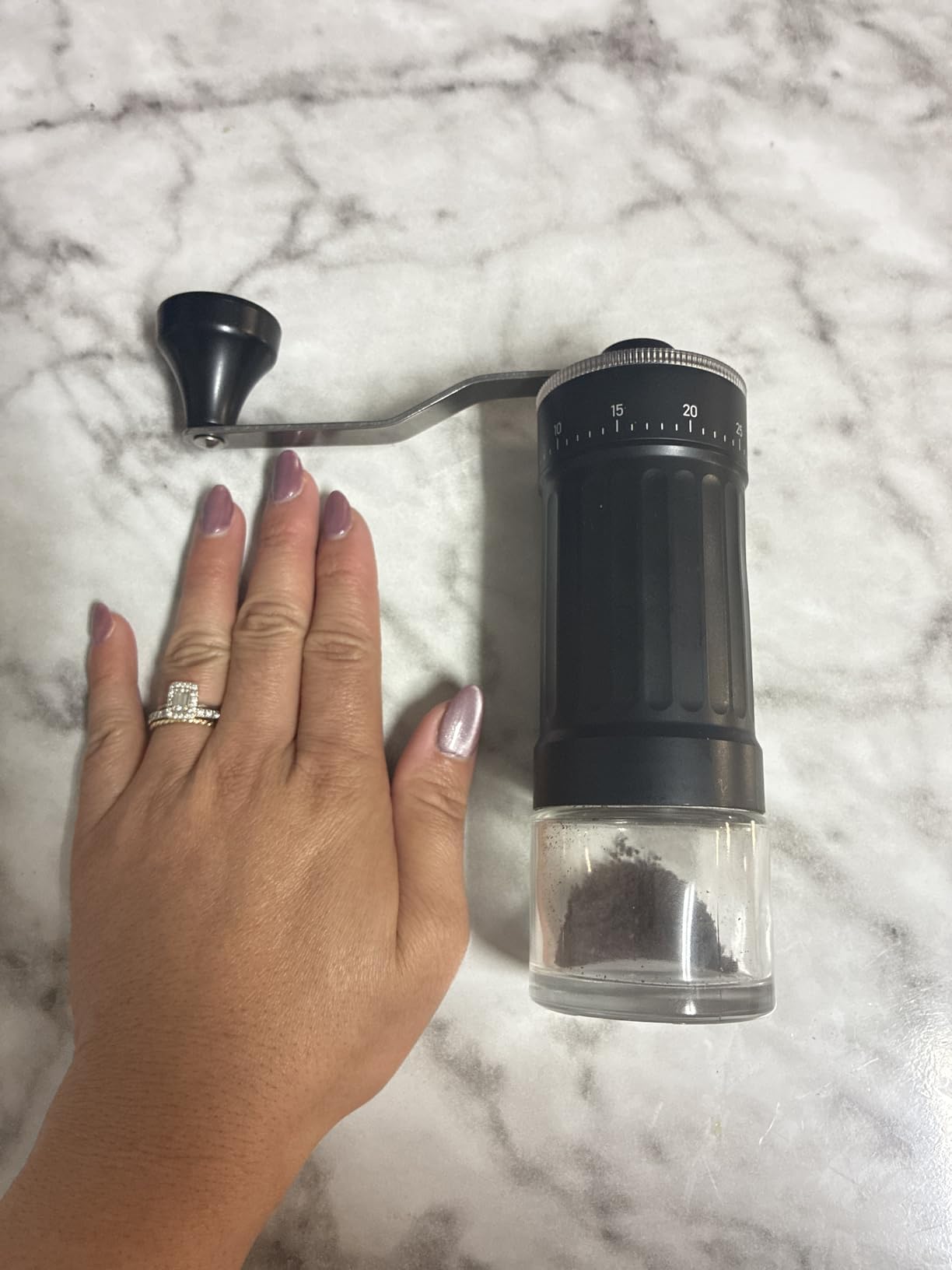 Mini Manual Coffee Grinder with 40 Adjustable Settings, Portable Hand Coffee Bean Mill with 30g Capacity, Conical Burr Coffee Grinder with Crank for Travel, Camping, Office, Espresso, Pour Over customer photo 2