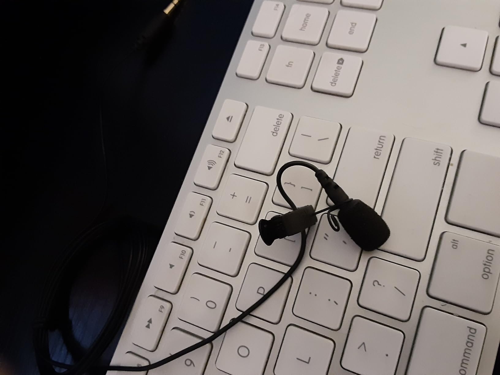 RØDE Wireless GO III (Gen 3) - Compact Wireless Mic - Pristine Audio, 32-bit Float Recording, Automatic Level Control, for Phones, Cameras and Computers (Black) customer photo 2