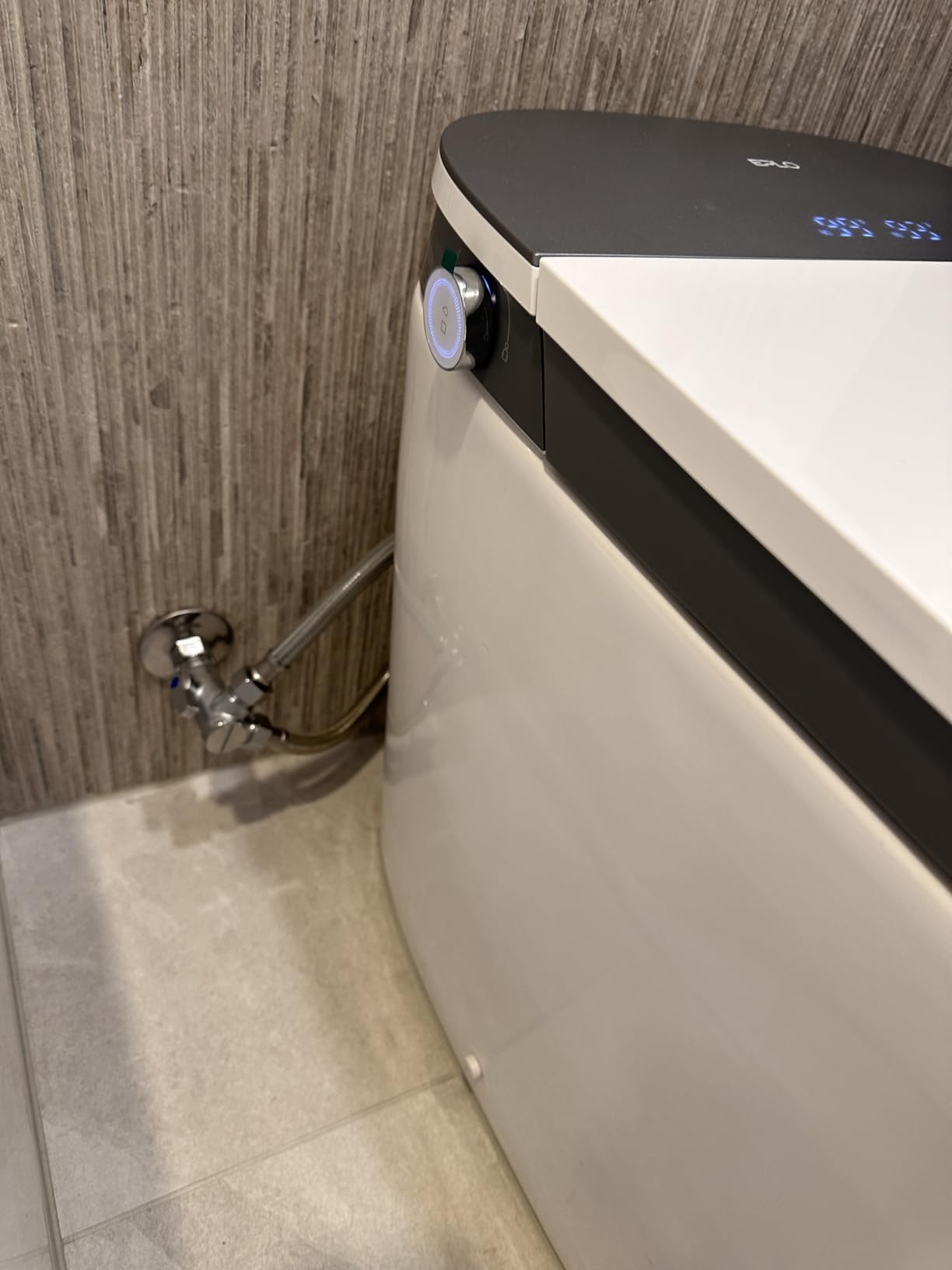 EPLO Smart Toilet Bidet with Auto Open Close,1000 Gram MaP Flush Score,Foam Dispenser, ADA Comfort Height, Moving Dryer,Auto Flush,Heated Seat,One Piece Elongated Toilet with Tank Built in U8MAX customer photo 2