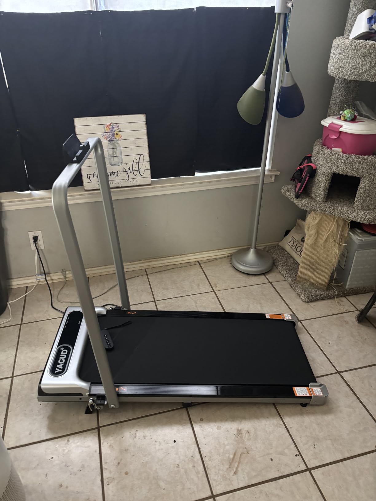 Yagud Walking Pad, Walking Pad Treadmill for Home Office, Portable Under Desk Treadmill with Remote Control and LED Display, Walking Jogging Running Machine customer photo 2