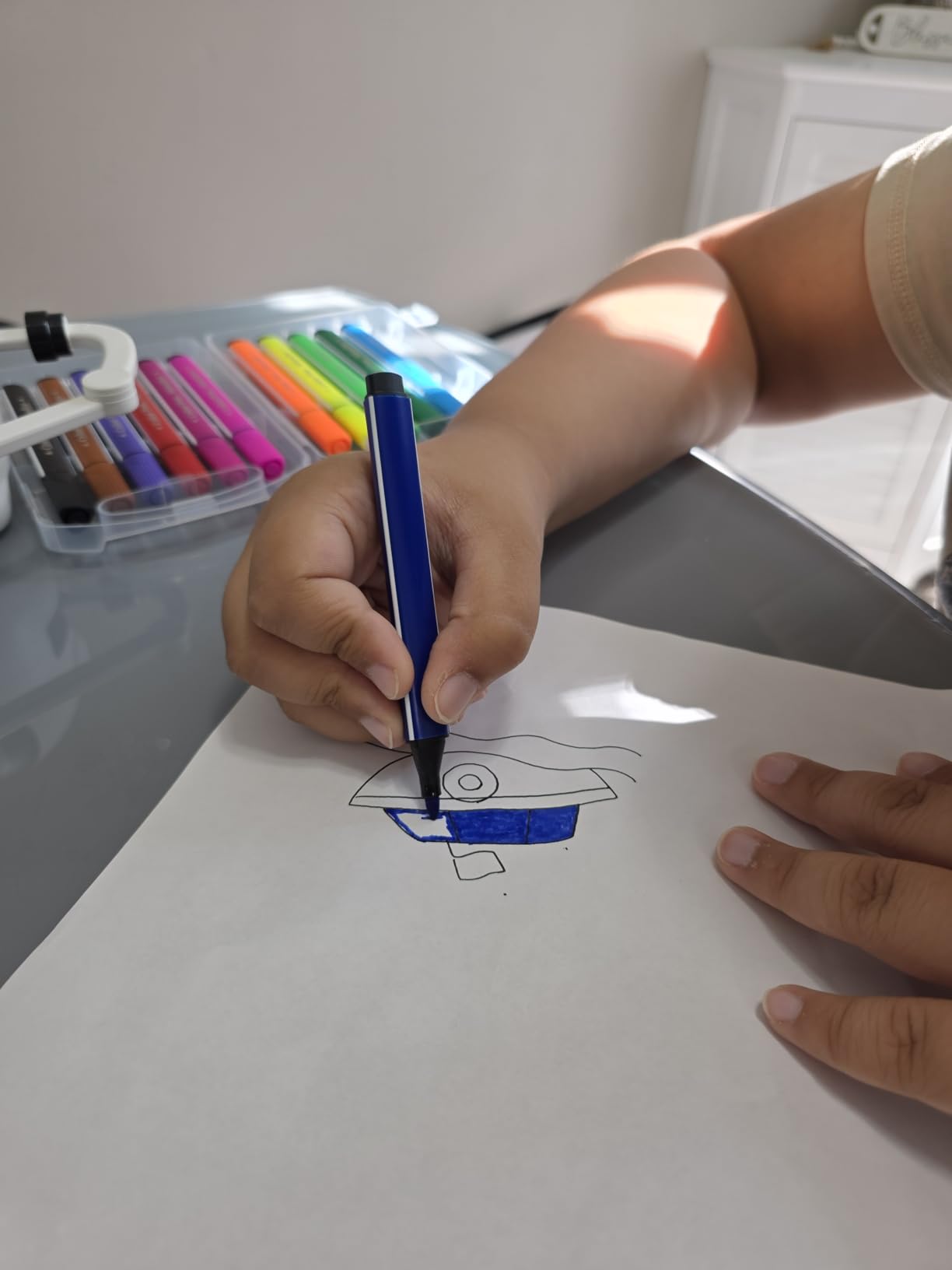 RIVGOT Drawing Robot for Kids with 150 Cards, Voice Interactive Educational Drawing Machine, Montessori Painting Learning Toys for 3 4 5 6 7 8 Year Old Boys Girls Birthday Party customer photo 2