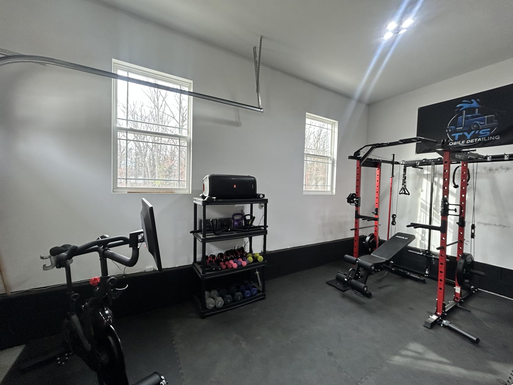 Mikolo Power Cage, Power Rack with Cable Crossover System, 1500LBS Squat Rack with LAT Pull Down System customer photo 2