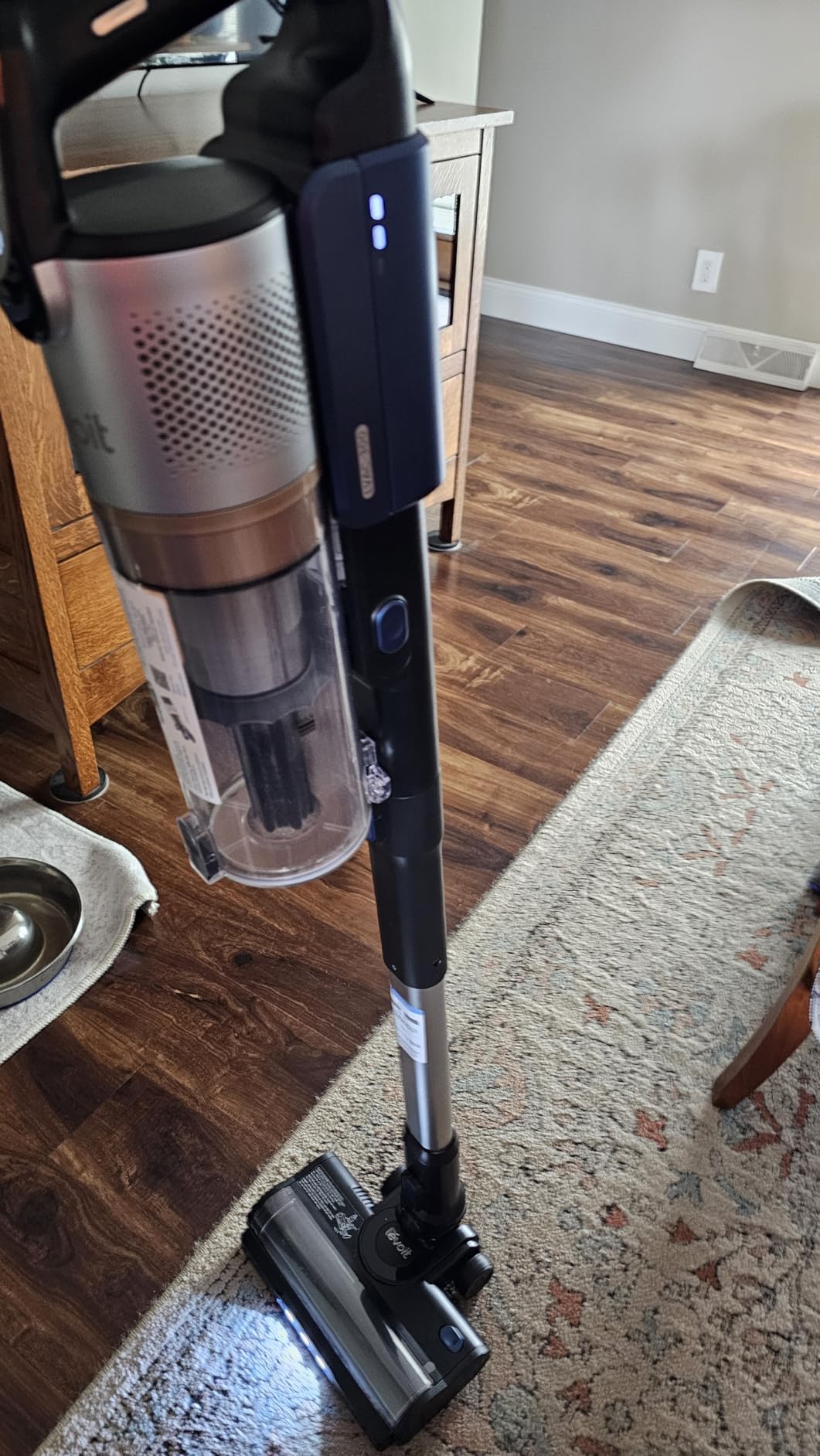 Levoit Cordless Vacuum, Ultra Suction, Up to 60 Mins, Mini Motorized Brush | HEPA Filter, Anti-Tangle Brush, Rechargeable, Versatile for Carpets & Hard Floors, Lightweight, LVAC-300 customer photo 2