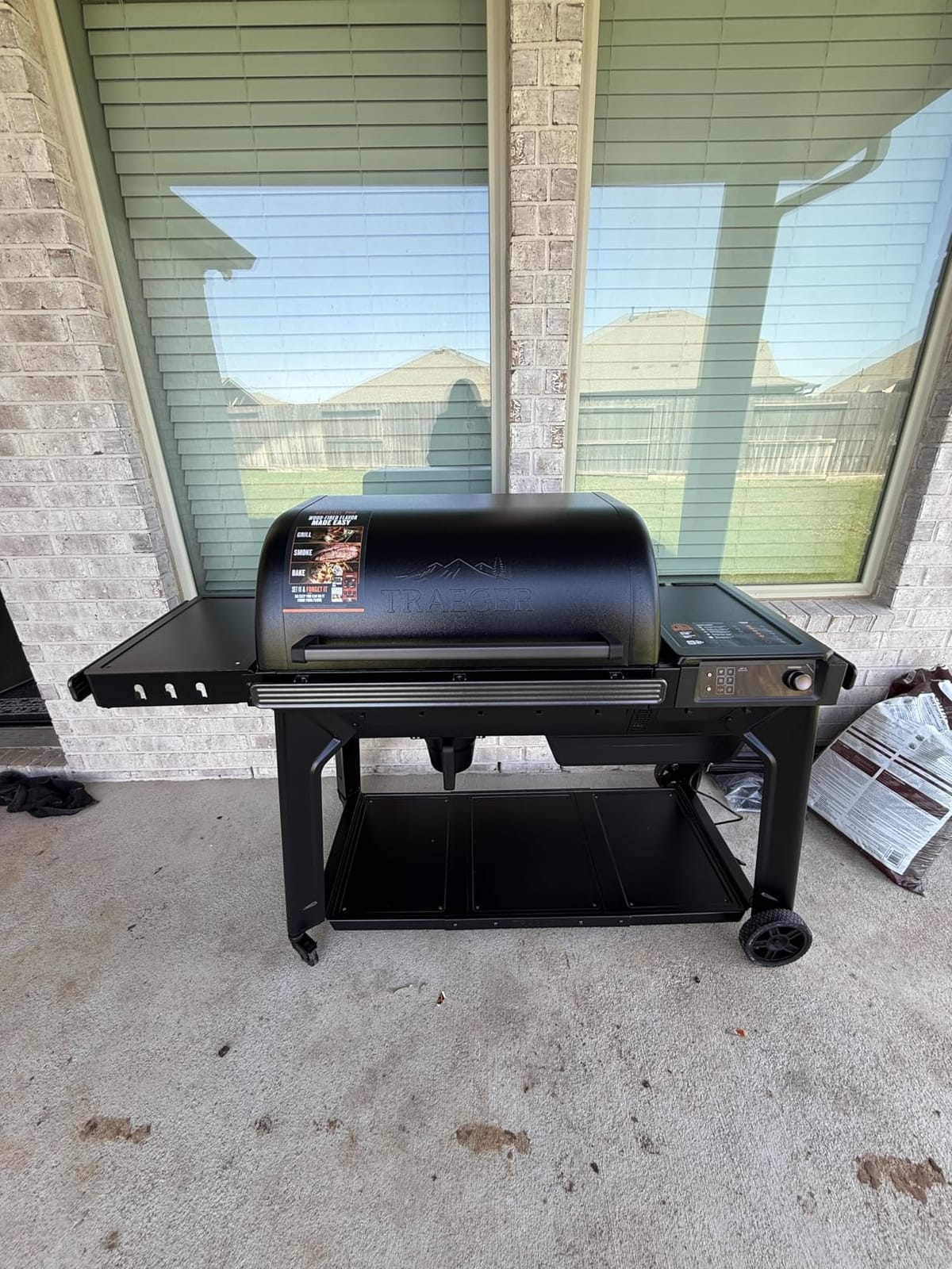 Traeger Woodridge Pro Wood Pellet Grill & Smoker, 970 Sq In, WiFi customer photo 1