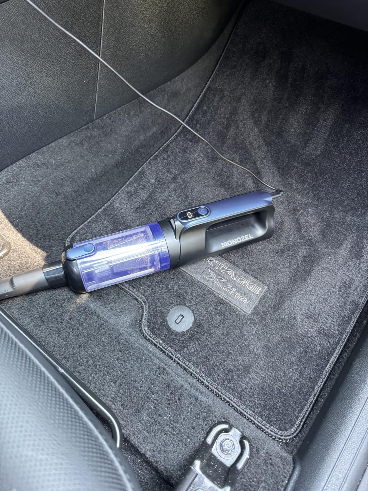 MONOZEL Car Vacuum Portable Cordless, 18000Pa 2 in 1 Vacuum Cleaner & Air Duster, 130W Brushless Motor Handheld Vacuum Cordless with 7800mAh Battery, LED Light, Multi-Nozzles for Car, Home, Office, Pet customer photo 2