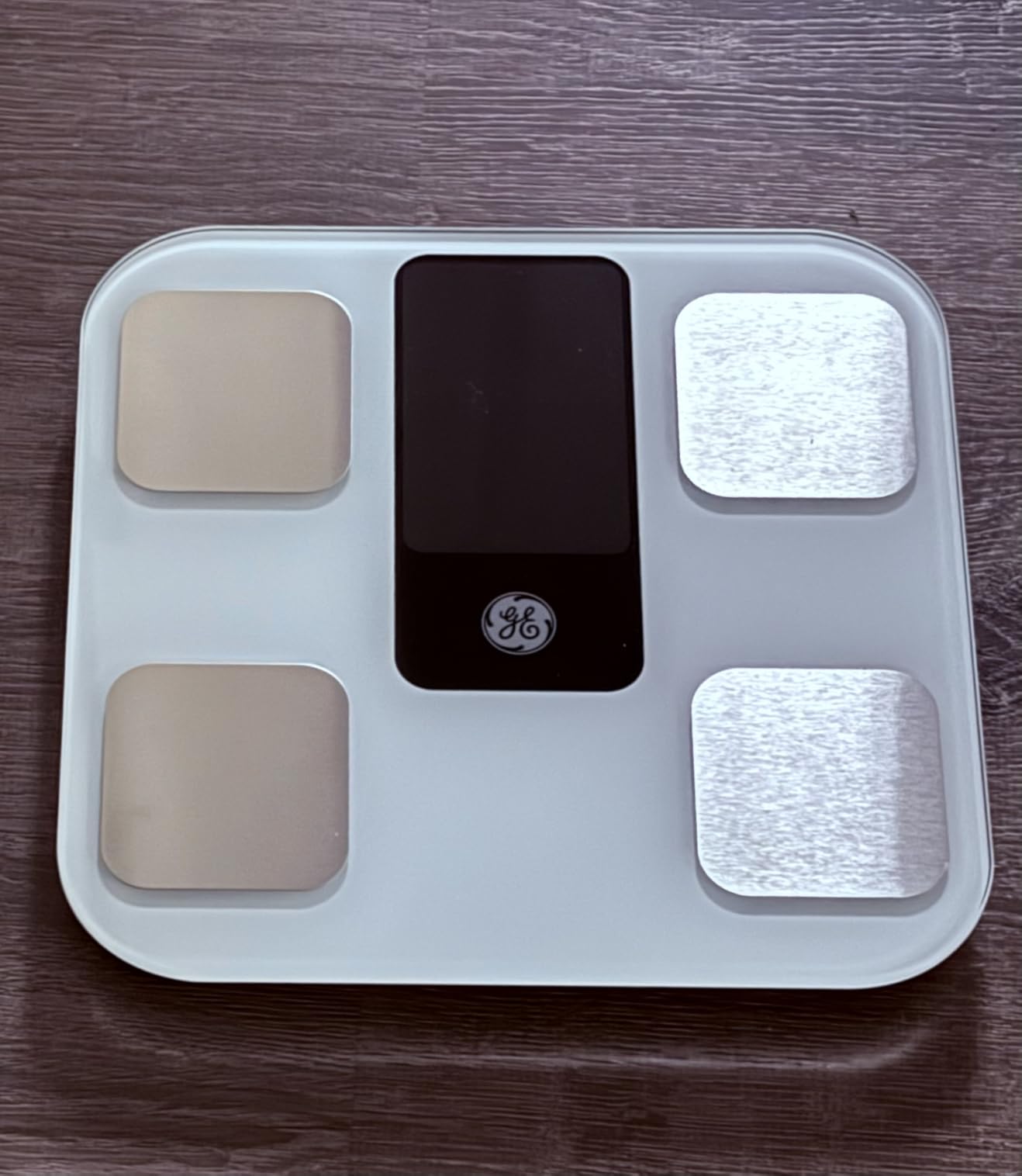 GE Scale for Body Weight, Body Fat, BMI, Muscle Mass, Smart Bathroom Scales with 14 Body Composition Metrics with Large Display, Accurate Bluetooth Weighing Machine with Fitness App, 400 lbs, Black customer photo 2