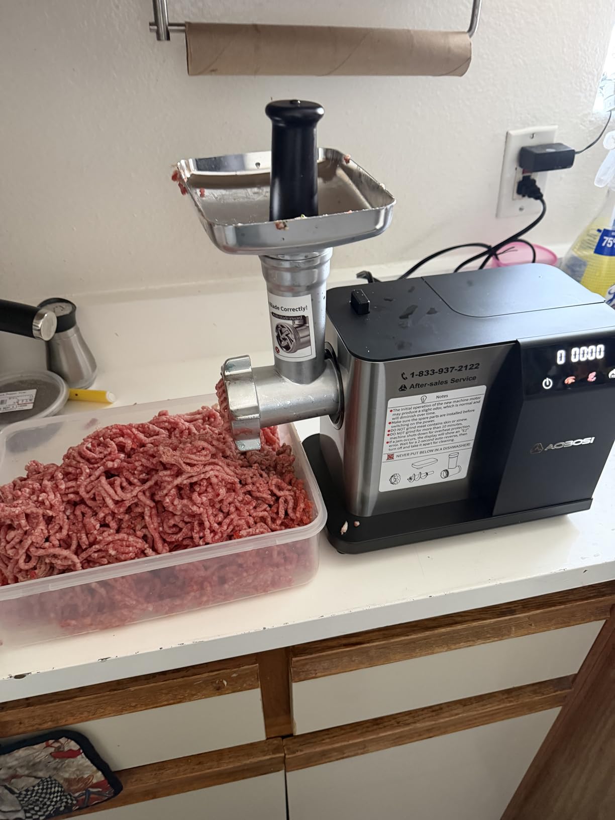 AAOBOSI Electric Meat Grinder w/ 3 Speed Touch Screen Control, 3000W Max | Built-in Storage, 4lbs/min, 3-in-1 for Sausage, Burger & Raw Pet Food for Home Kitchen, LFGB Approved, Easy Cleanup customer photo 1