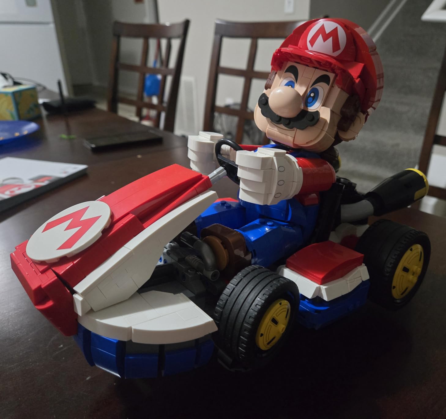Super Mario: Mario Kart - Mario & Standard Kart Building Set for Adults - DIY Book Shelf & Room Decor for Men & Women, Ages 18+ - Birthday Gift Idea for Adult Gamers - 72037 customer photo 1