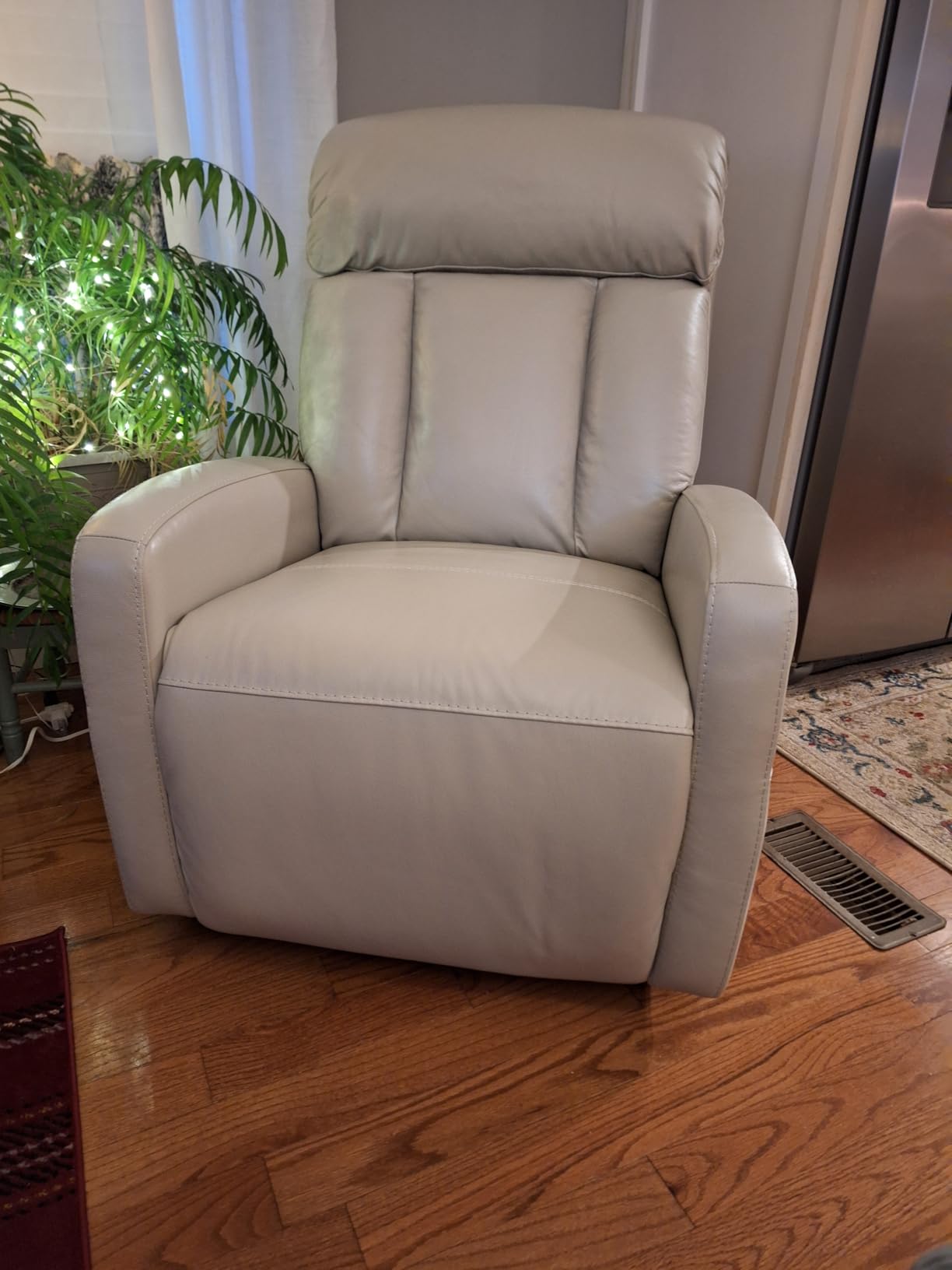 CHITA Genuine Leather Power Recliner Chair, Swivel Rocker, Creamy Grey | Electric Triple Motor Rocker Recliner for Living Room with Adjustable Headrest / Lumbar Support, USB & Type-C Charging Ports customer photo 1