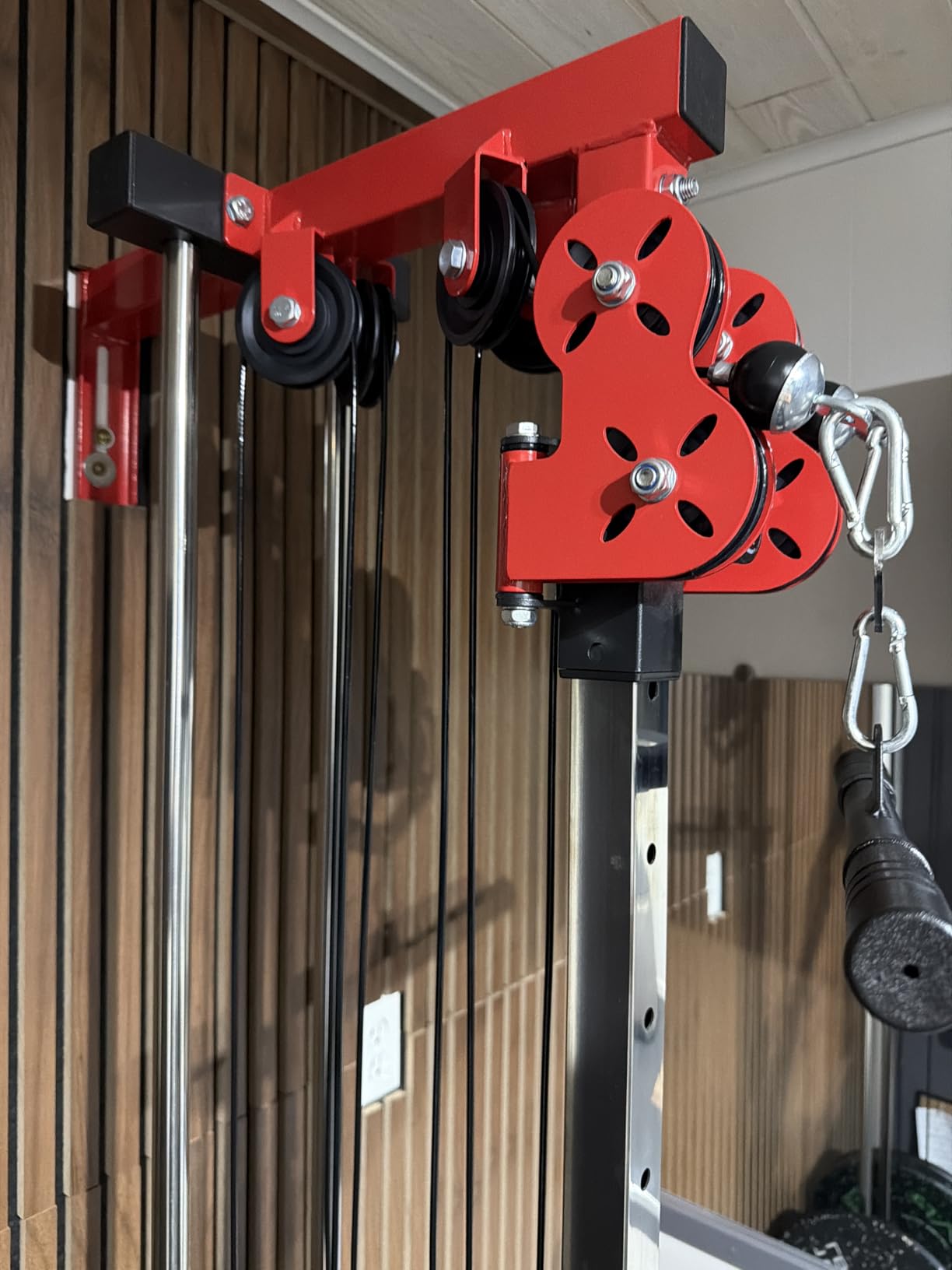 Mikolo Wall Mount Cable Station, Cable Crossover Machine with Dual Pulley System and 19/27 Adjustable Positions for Home Gym Fitness Equipment customer photo 1