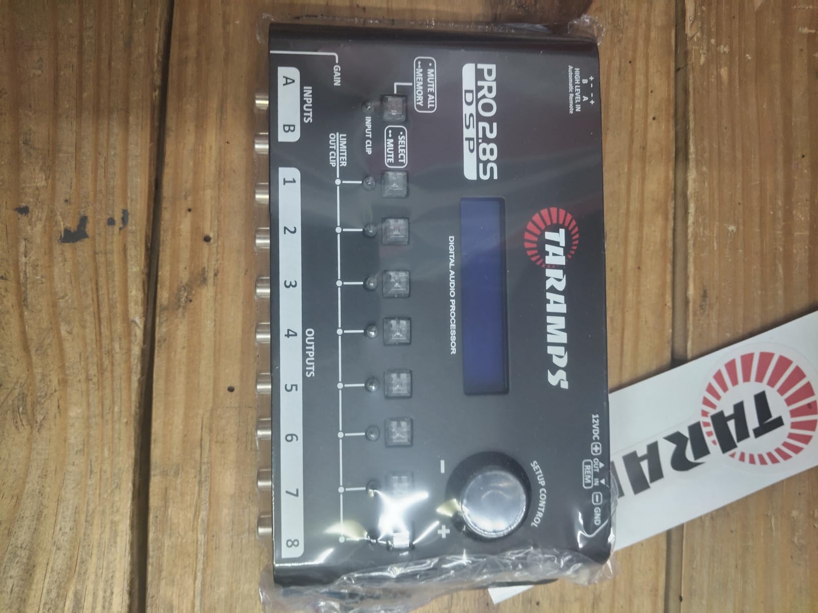 Taramps Pro 2.8S Black DSP Crossover Full Digital Signal Audio Processor and Equalizer with sequencer 15-Band Graphic Equalization 12 preset EQ 2-Channel in and 8-Channel Out Car Audio, Sound Quality customer photo 2