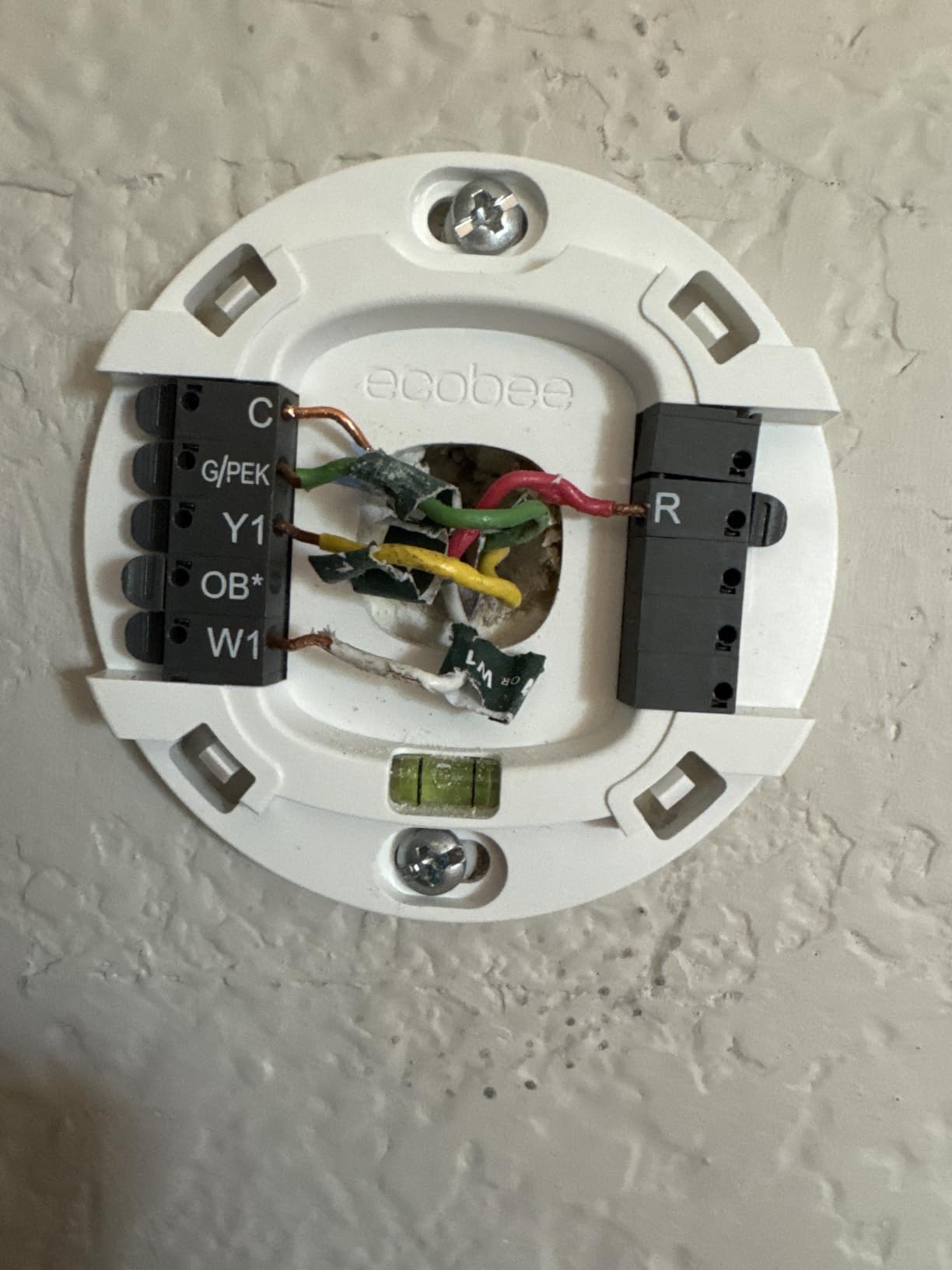 ecobee Smart Thermostat Essential - WiFi Thermostat, Energy Star Certified | Programmable Wi-Fi Thermostat - Works with Siri, Alexa, and Google Assistant customer photo 2