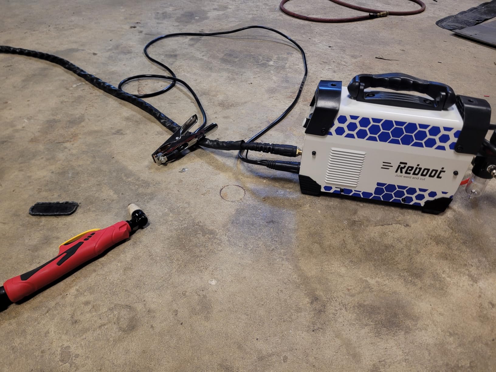 Reboot 60A Plasma Cutter Dual Voltage 120V/240V, 1/2