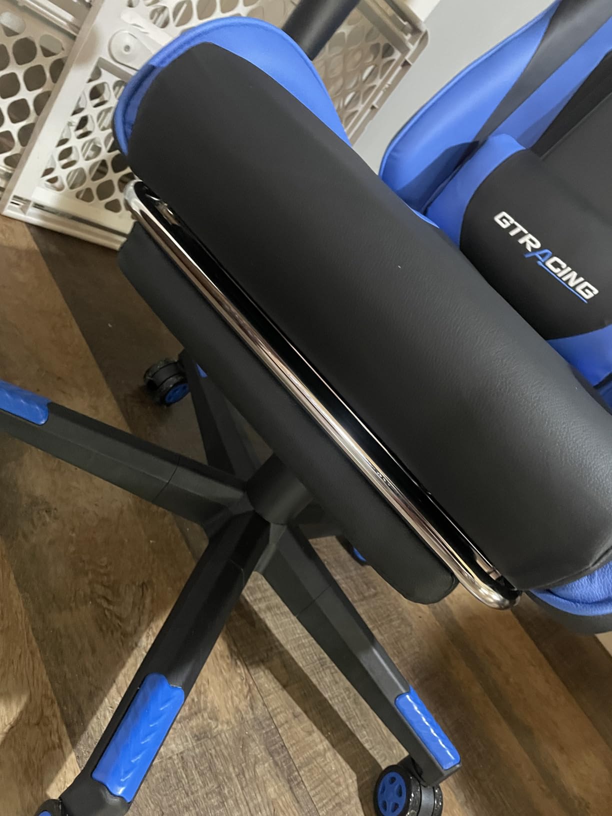 GTPLAYER Gaming Chair with Footrest, Ergonomic Computer Game Desk Chair, Reclining Gamer Chair Seat Height Adjustment, Swivel Rocker with Headrest and Lumbar (Blue) customer photo 1