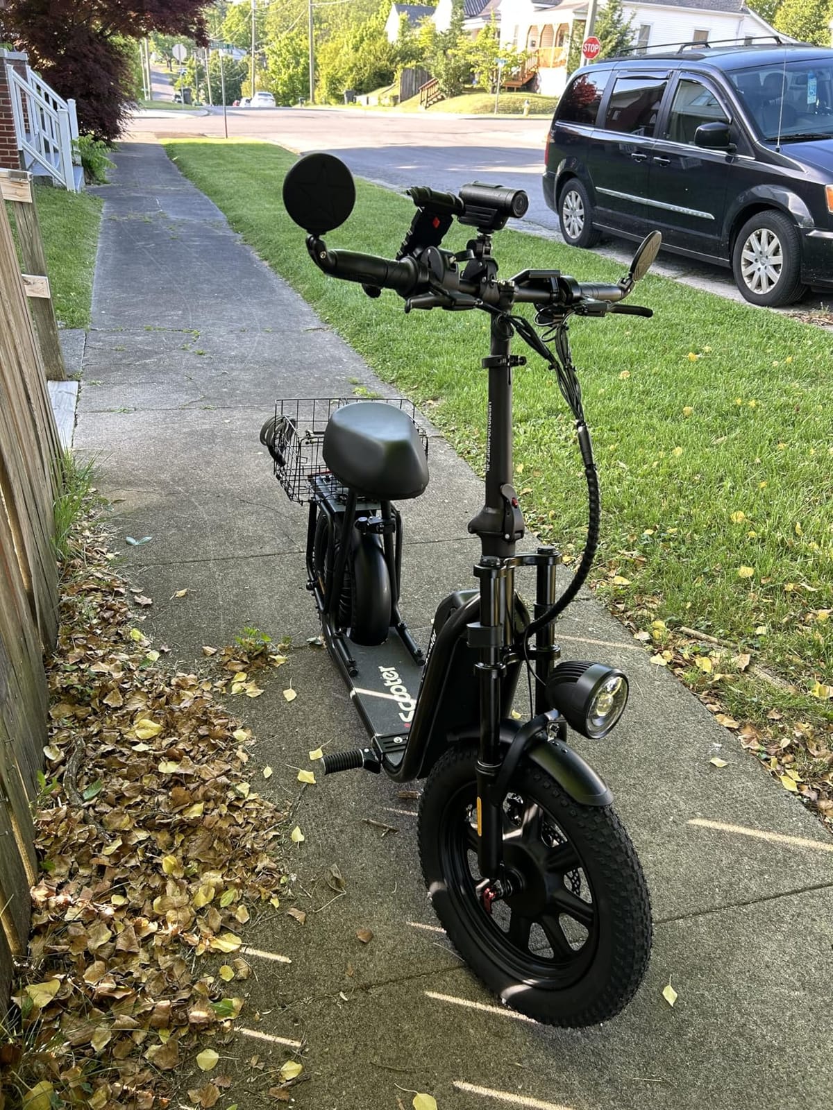 iScooter F7 Electric Scooter Adults, 1000W Powerful Motor, 28 MPH Top Speed & 45 Miles Range, 16'' Fat Tire Scooter for Adults, Detachable Seat & Adjustable Handlebar & APP Electric Scooter with Seat customer photo 1