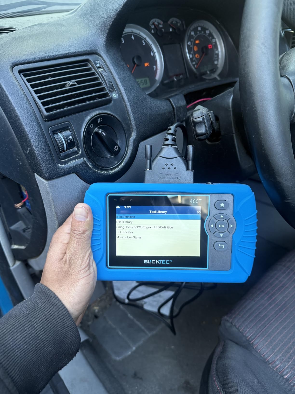BLCKTEC 460T OBD2 Scanner Car Code Reader Engine ABS SRS Transmission Diagnostic Tool, 12 Reset Services customer photo 1