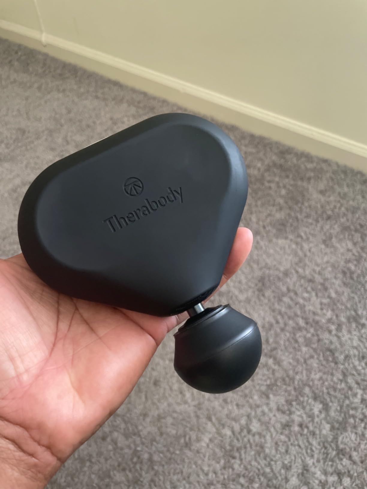 TheraGun Mini (3rd Generation) by Therabody - Ultra-Portable Massage Gun and Travel Essential for Fast, Effective Pain and Tension Relief Anywhere (Black) customer photo 1