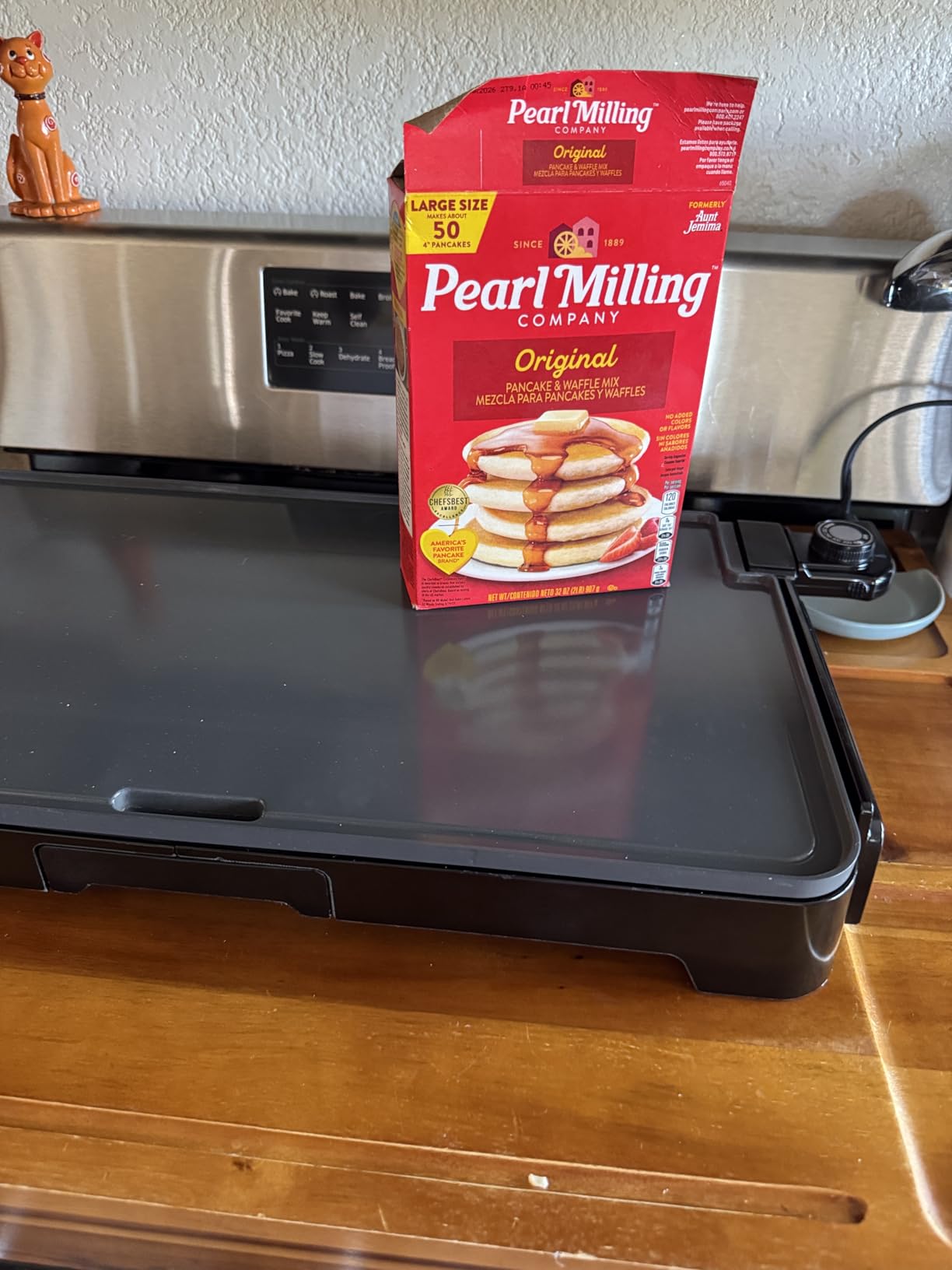 Gourmia 22 Inch XL Electric Griddle Pan - Nonstick Extra Large Flat Top Ceramic Surface, Countertop Cooker, Adjustable 200°F-400°F, Pull-Out Drip Tray, Compact Handle-Free Design customer photo 1