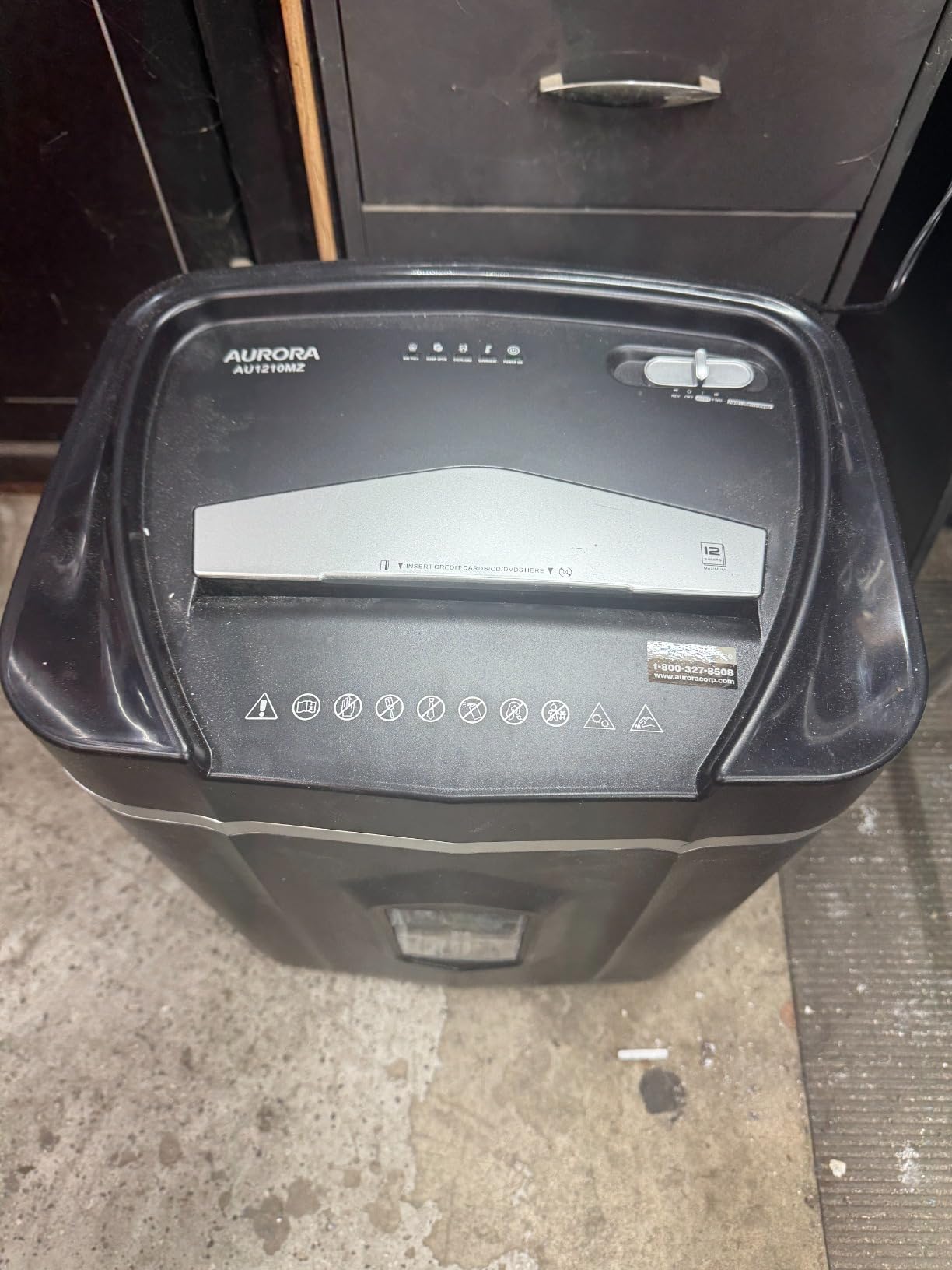 Aurora Commercial Grade 220-Sheet Auto Feed High Security Micro-Cut Paper Shredder/ 60 Minutes/Security Level P-5 customer photo 2