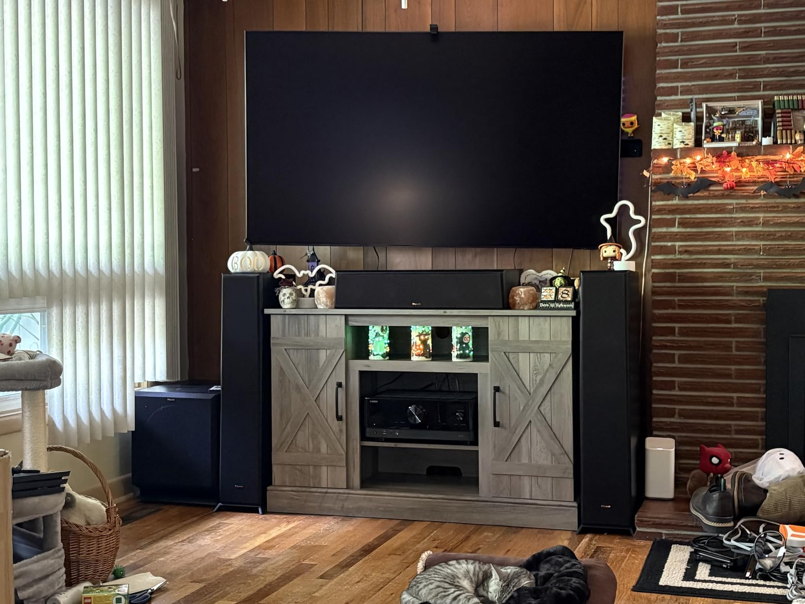Samsung 55-Inch Class Neo QLED 4K QN90F Series, Vision AI, Mini LED Smart TV (2025 Model, 55QN90F) Neo Quantum HDR+, Object Tracking Sound+ w/Dolby Atmos, Glare Free, Gaming Hub, Alexa Built-in customer photo 1