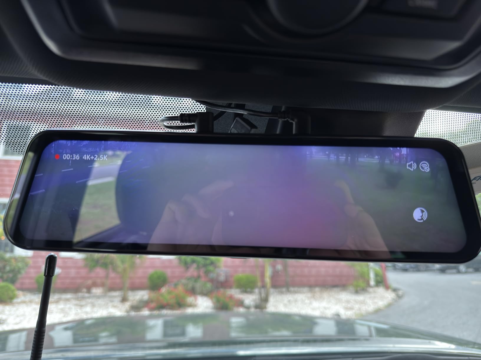 WOLFBOX G900 Tripro Bumper Version 3 Channel 4K Mirror Dash Cam, 8MP STARVIS 2 IMX678 Night Vision, 4K+2.5K+1080P Front and Rear Bumper Dash Cam, 5.8GHz WiFi, Voice Control, Includes 256GB Card & GPS customer photo 2