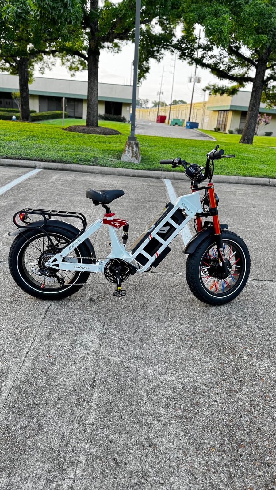 2026 eAhora Juliet Pro 2 Electric Bike for Adults, Peak 5400W Dual Motor, 43Mph, 60V 70Ah Battery for 220 Miles Range, 20