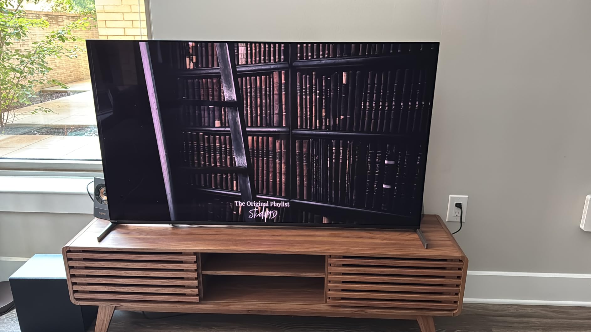 Sony 55 Inch BRAVIA 8 II QD OLED 4K HDR Smart Google TV (K-55XR80M2) | Sony's brightest OLED with max color, XR Processor with AI Technology, Ultra Slim Design, 4K movie credits included customer photo 2