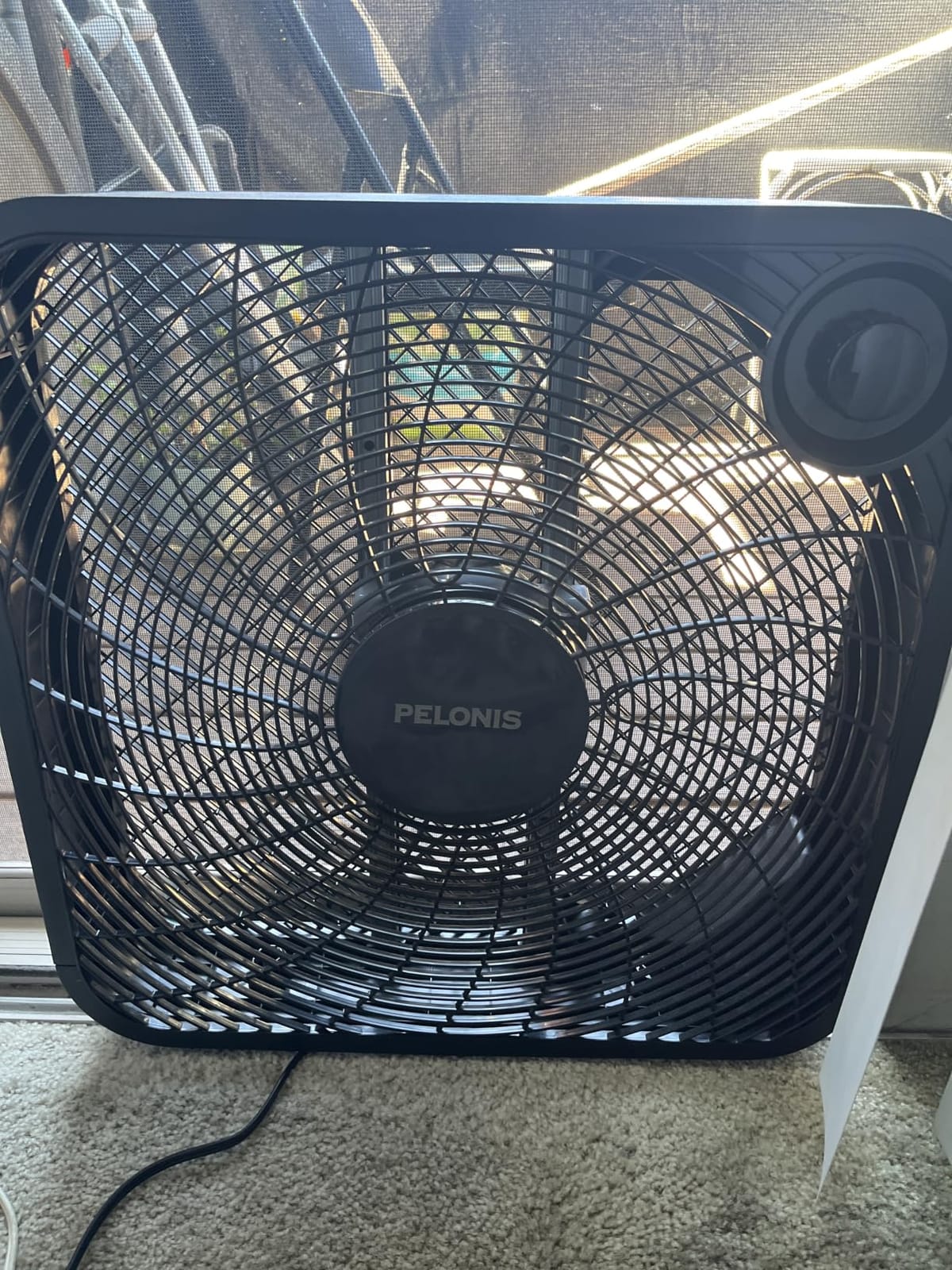 PELONIS 20 Inch Box Fan for Bedroom - 3 Speeds, 25ft/s, Floor Fan, Window Fan, Table Fan, Desktop Fan with Superior Air Throw (2295 CFM), Lightweight, 5 Blades customer photo 1
