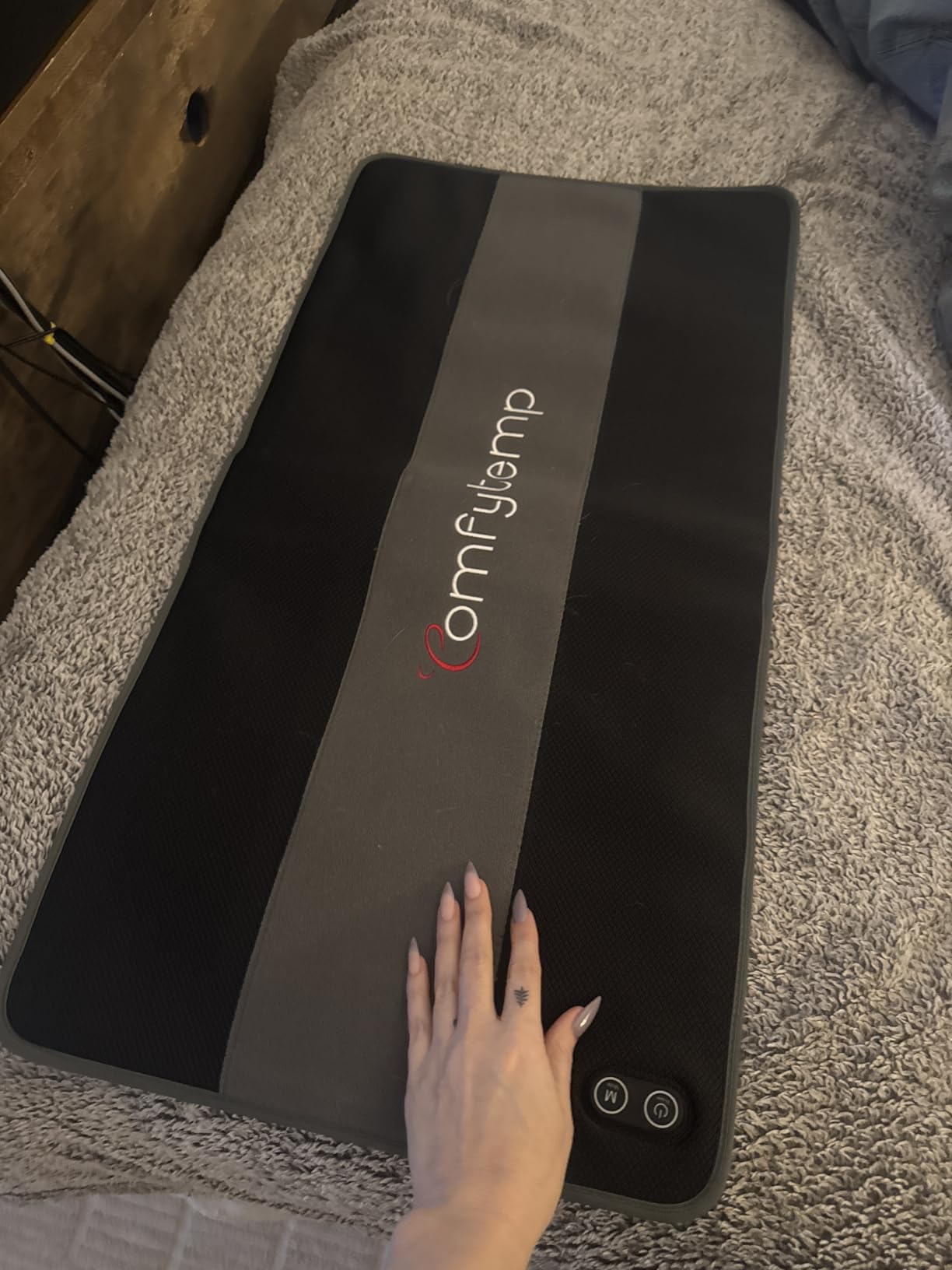 Comfytemp Red Light Therapy Mat for Body, 33'' x 17'', 660nm & 850nm | Flexible Near Infrared Light Therapy Pad, Wearable Light Blanket with Timer, for Back Belly Knee Joint Muscle, Home Use customer photo 1