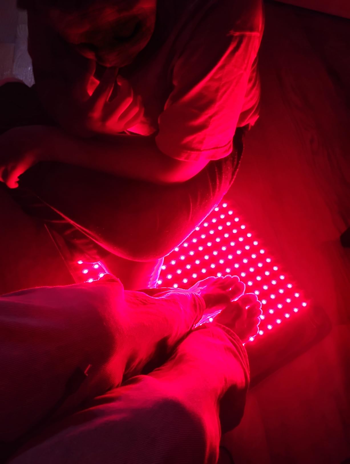 Comfytemp Red Light Therapy Mat for Body, 33'' x 17'', 660nm & 850nm | Flexible Near Infrared Light Therapy Pad, Wearable Light Blanket with Timer, for Back Belly Knee Joint Muscle, Home Use customer photo 2